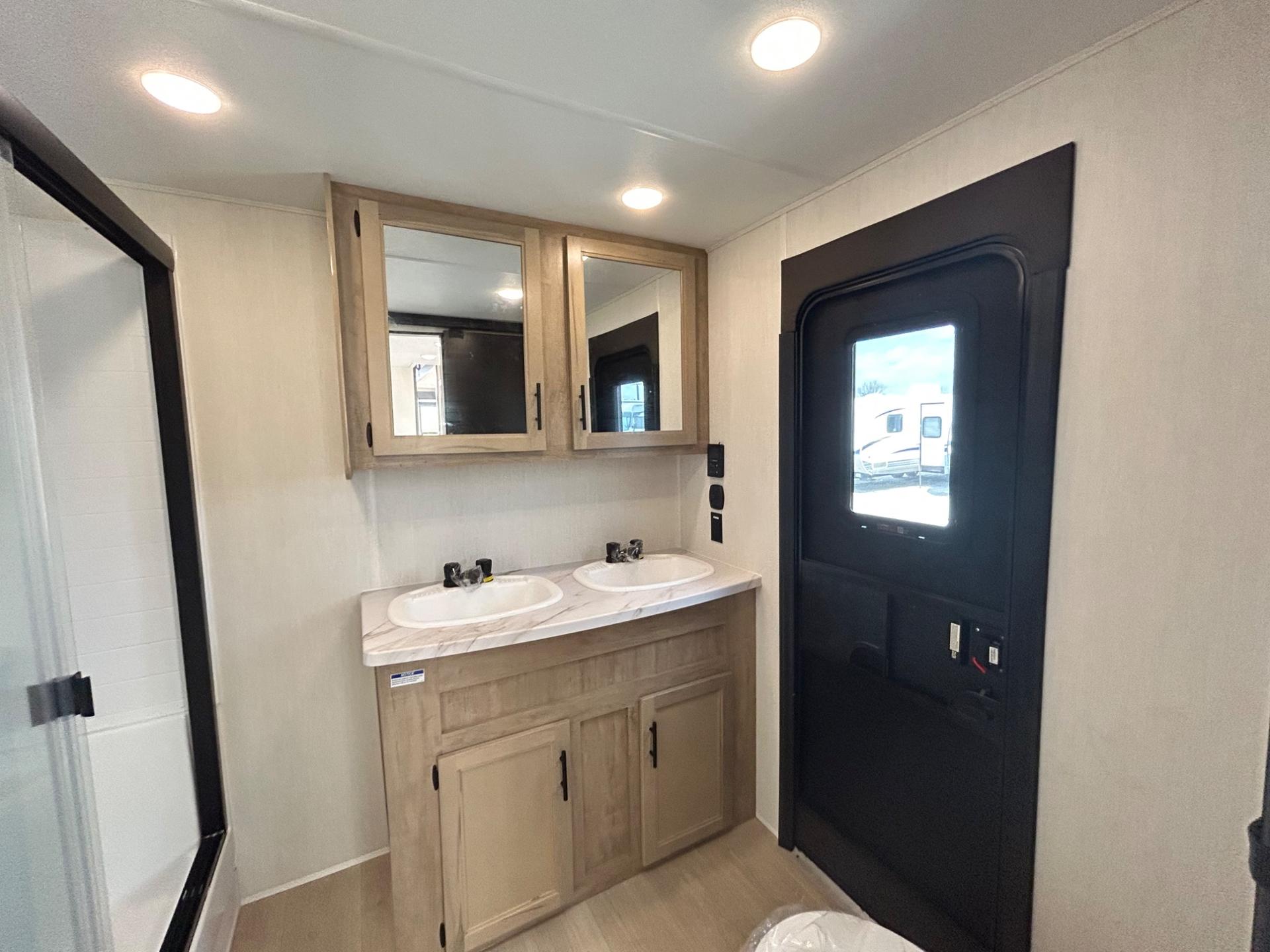 2026 Forest River 2026 Forest River Cherokee Timberwolf - thumbnail 66