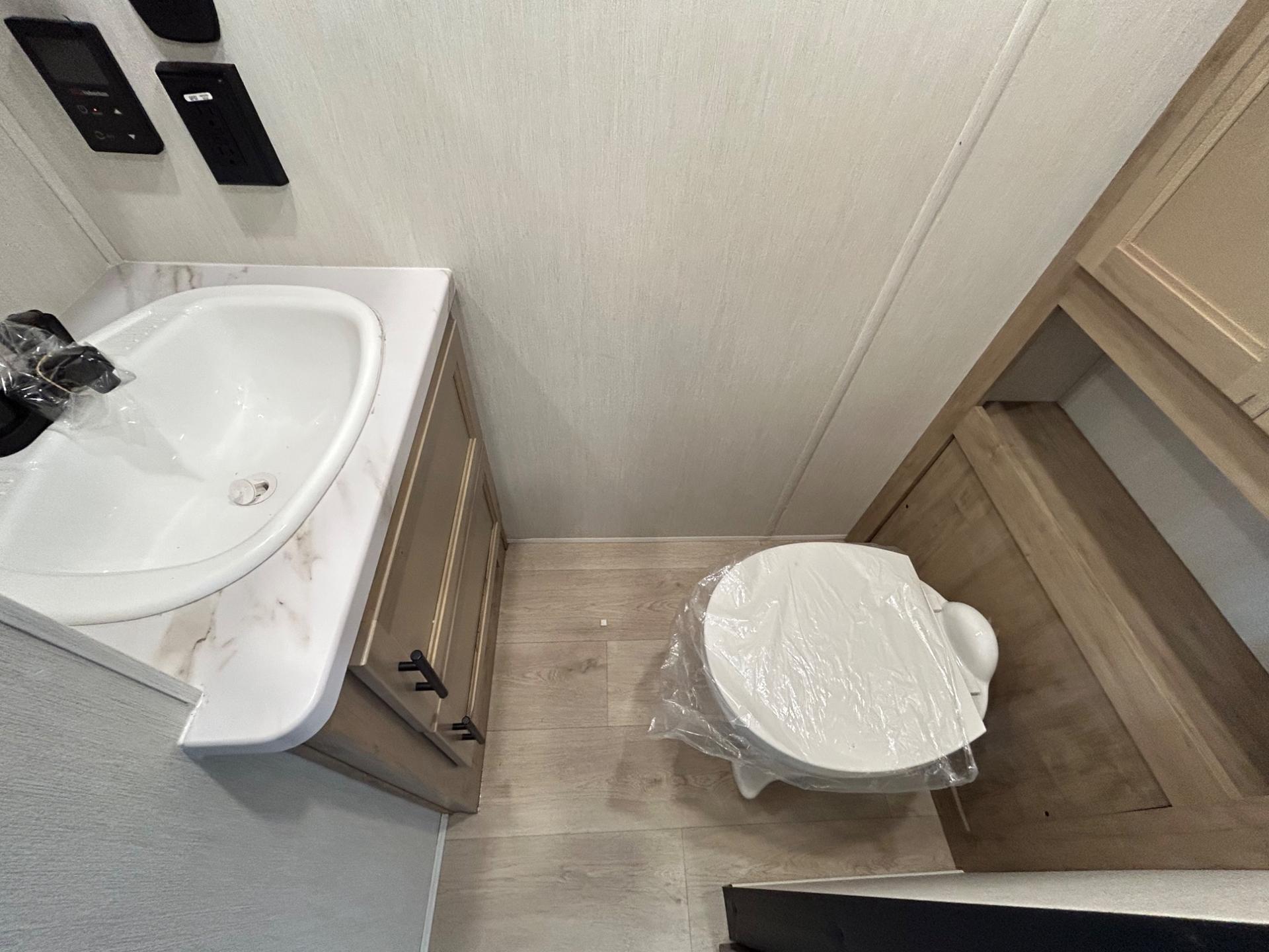 2026 Forest River 2026 Forest River Cherokee Timberwolf - thumbnail 38