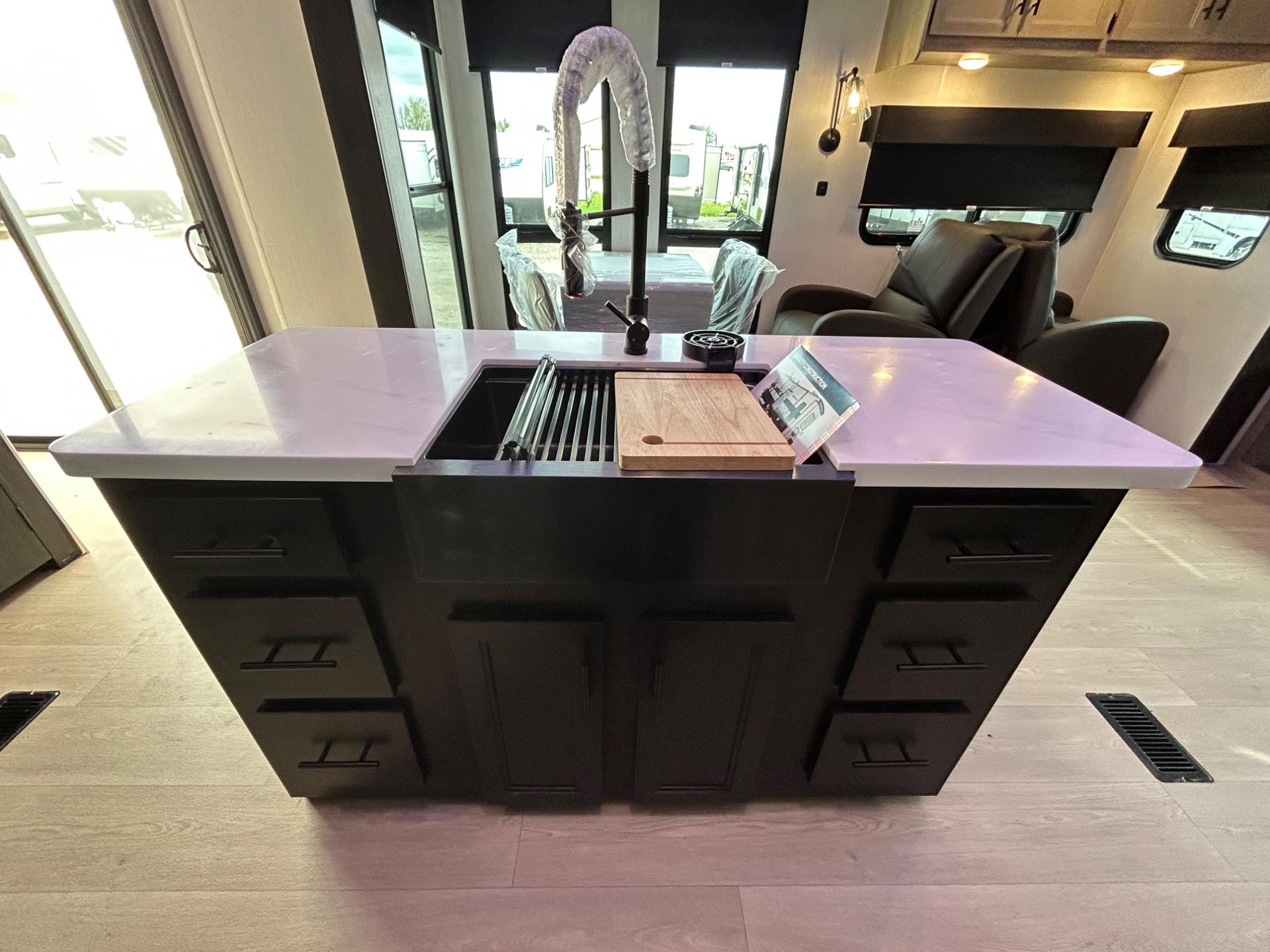 2026 Forest River 2026 Forest River Cherokee Timberwolf - thumbnail 11