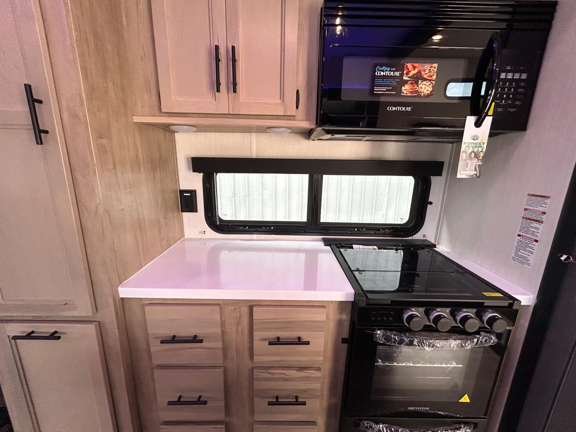 2026 Forest River 2026 Forest River Cherokee Timberwolf - thumbnail 15