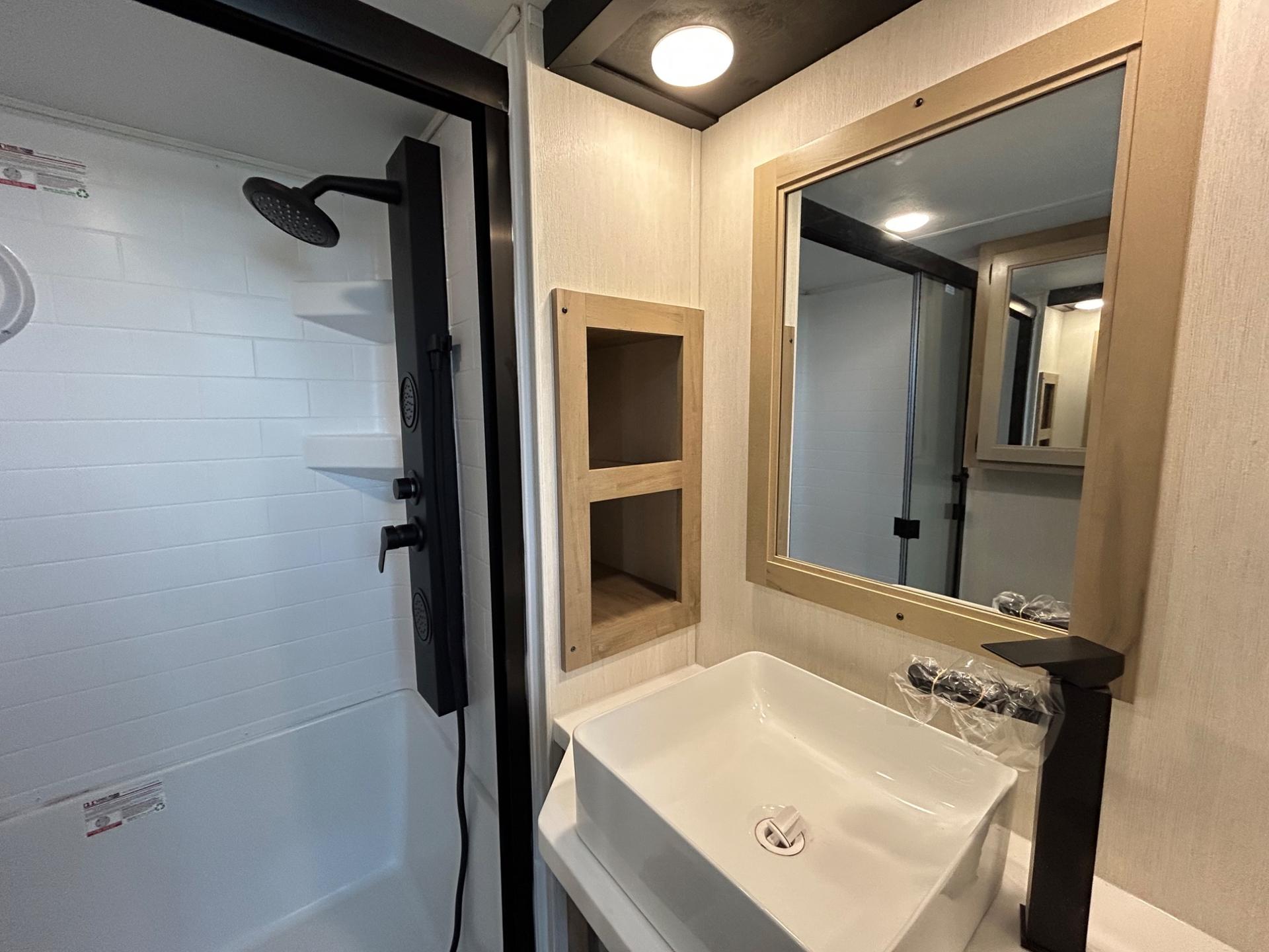 2026 Forest River 2026 Forest River Cherokee Timberwolf - thumbnail 40