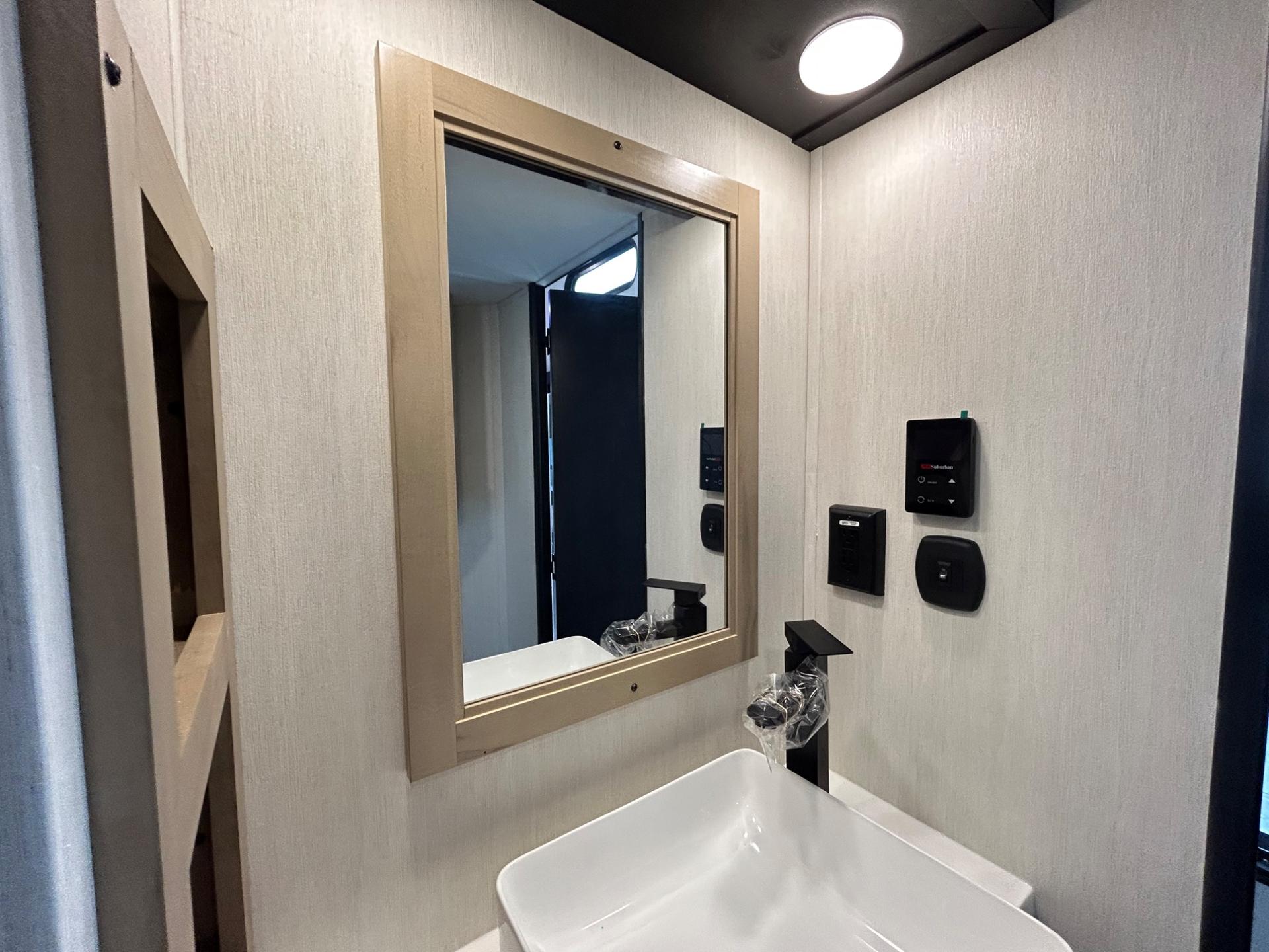 2026 Forest River 2026 Forest River Cherokee Timberwolf - thumbnail 37