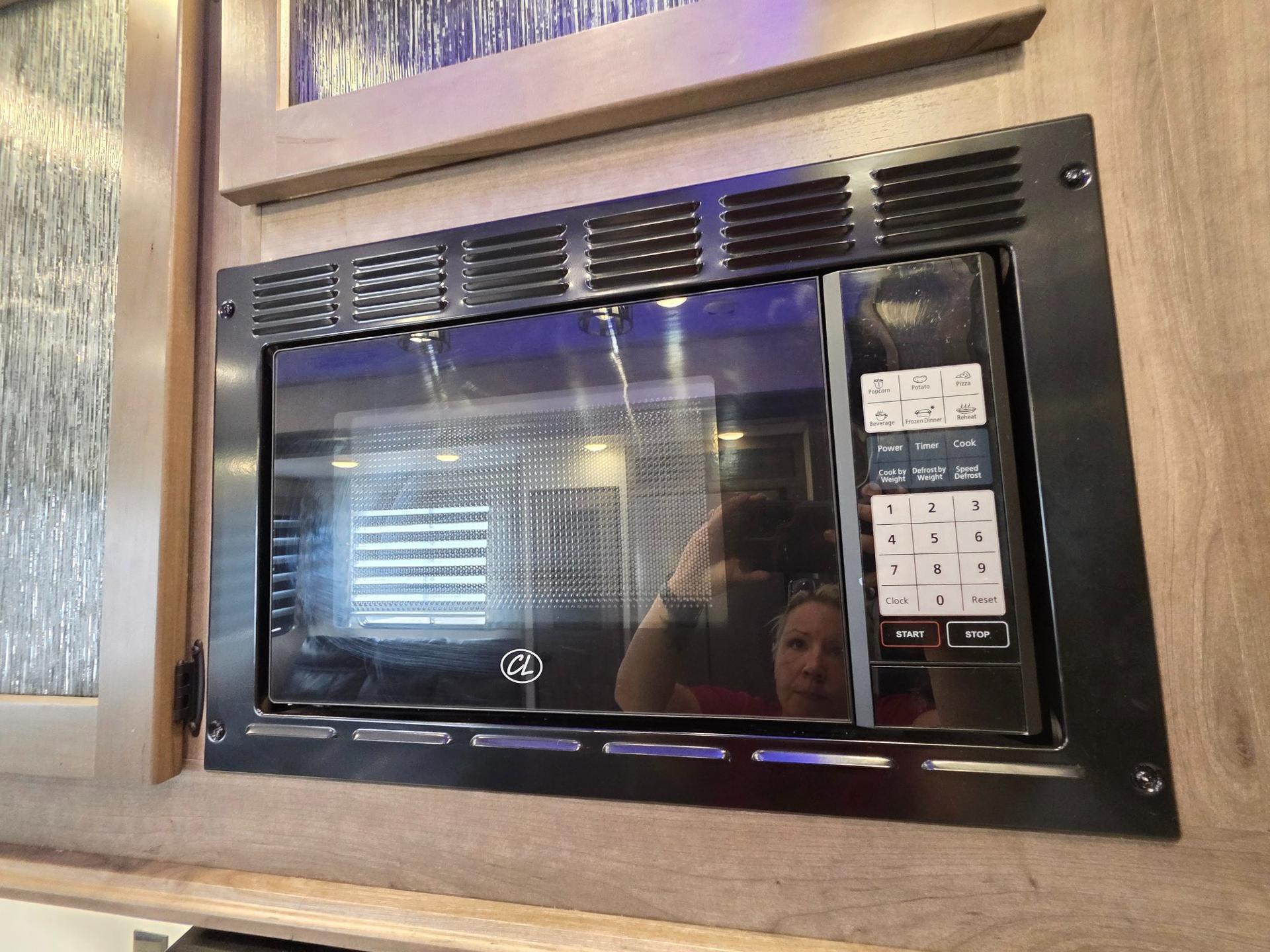 2022 Forest River 2022 Forest River Cherokee Wolf Pack - thumbnail 32