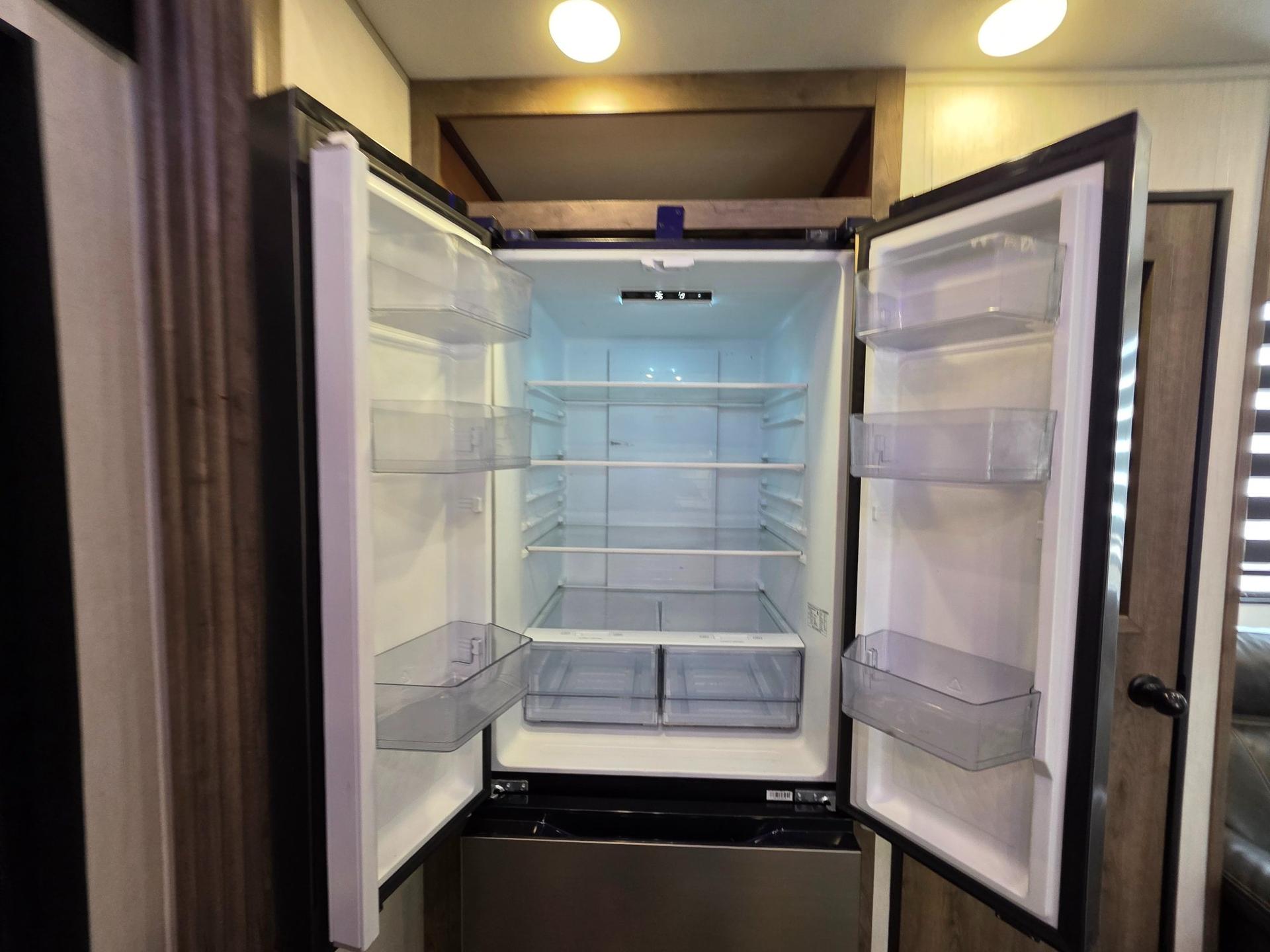 2022 Forest River 2022 Forest River Cherokee Wolf Pack - thumbnail 37