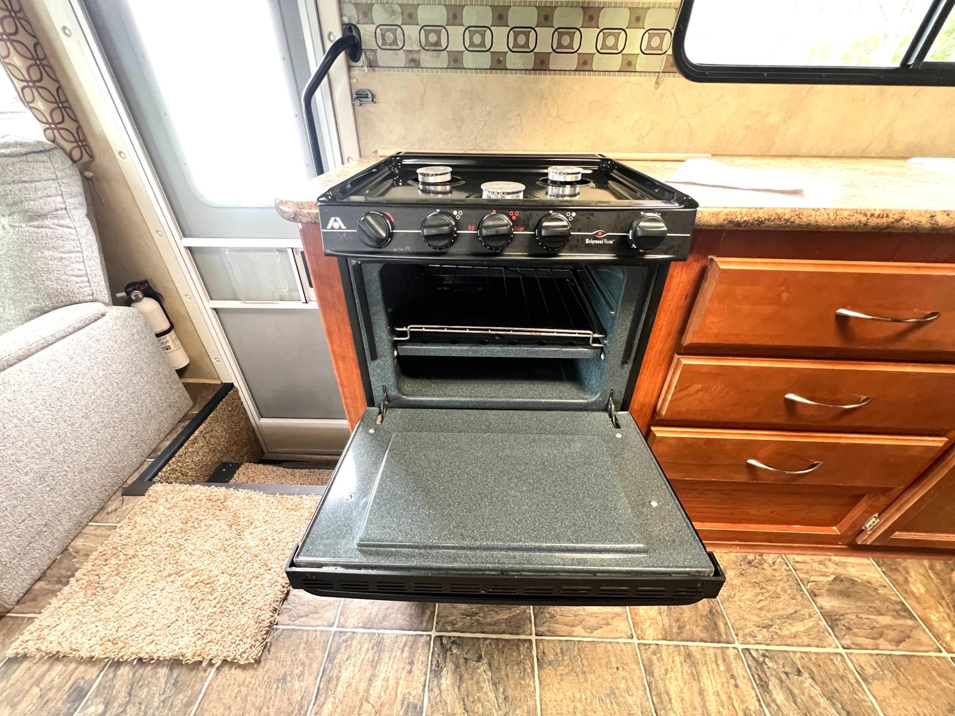 2012 Thor Motor Coach 2012 Thor Motor Coach Four Winds - thumbnail 25