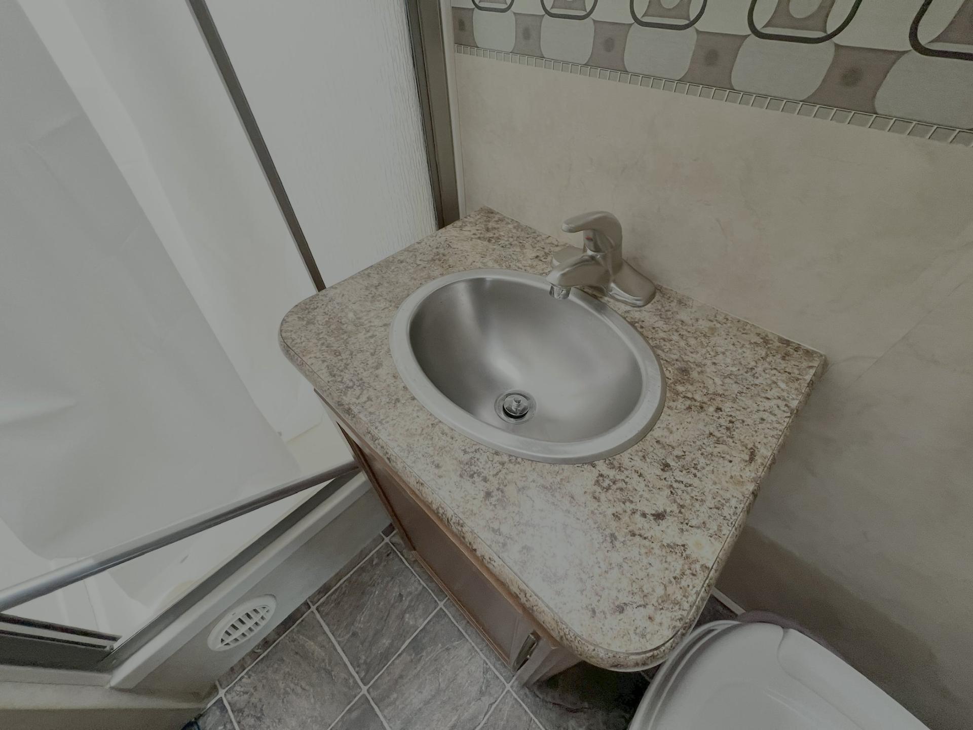 2012 Thor Motor Coach 2012 Thor Motor Coach Four Winds - thumbnail 33