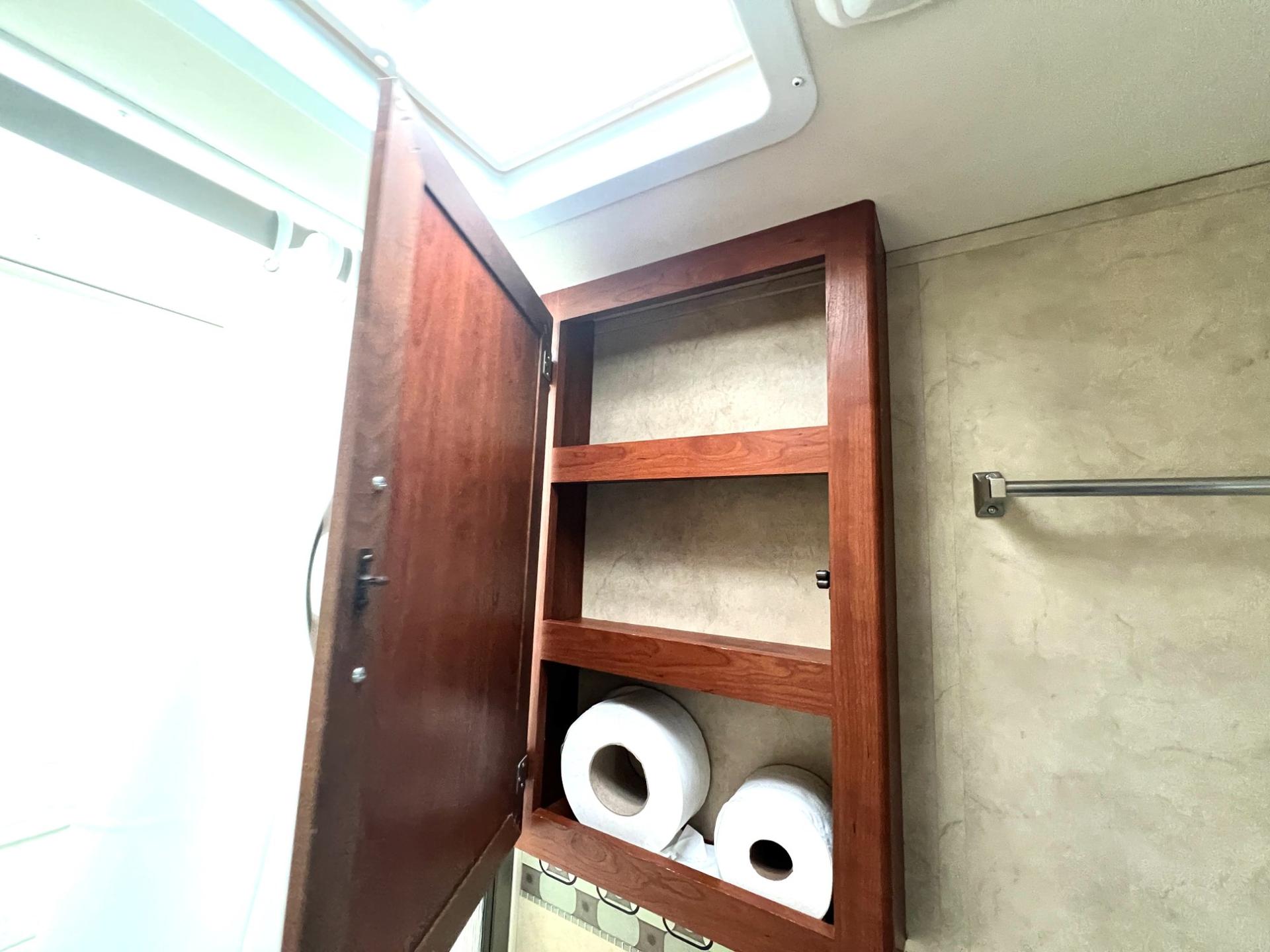 2012 Thor Motor Coach 2012 Thor Motor Coach Four Winds - thumbnail 32