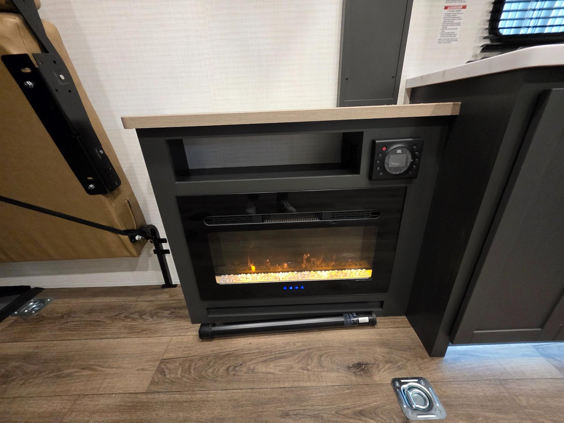 2026 Forest River 2026 Forest River XLR Boost - thumbnail 7