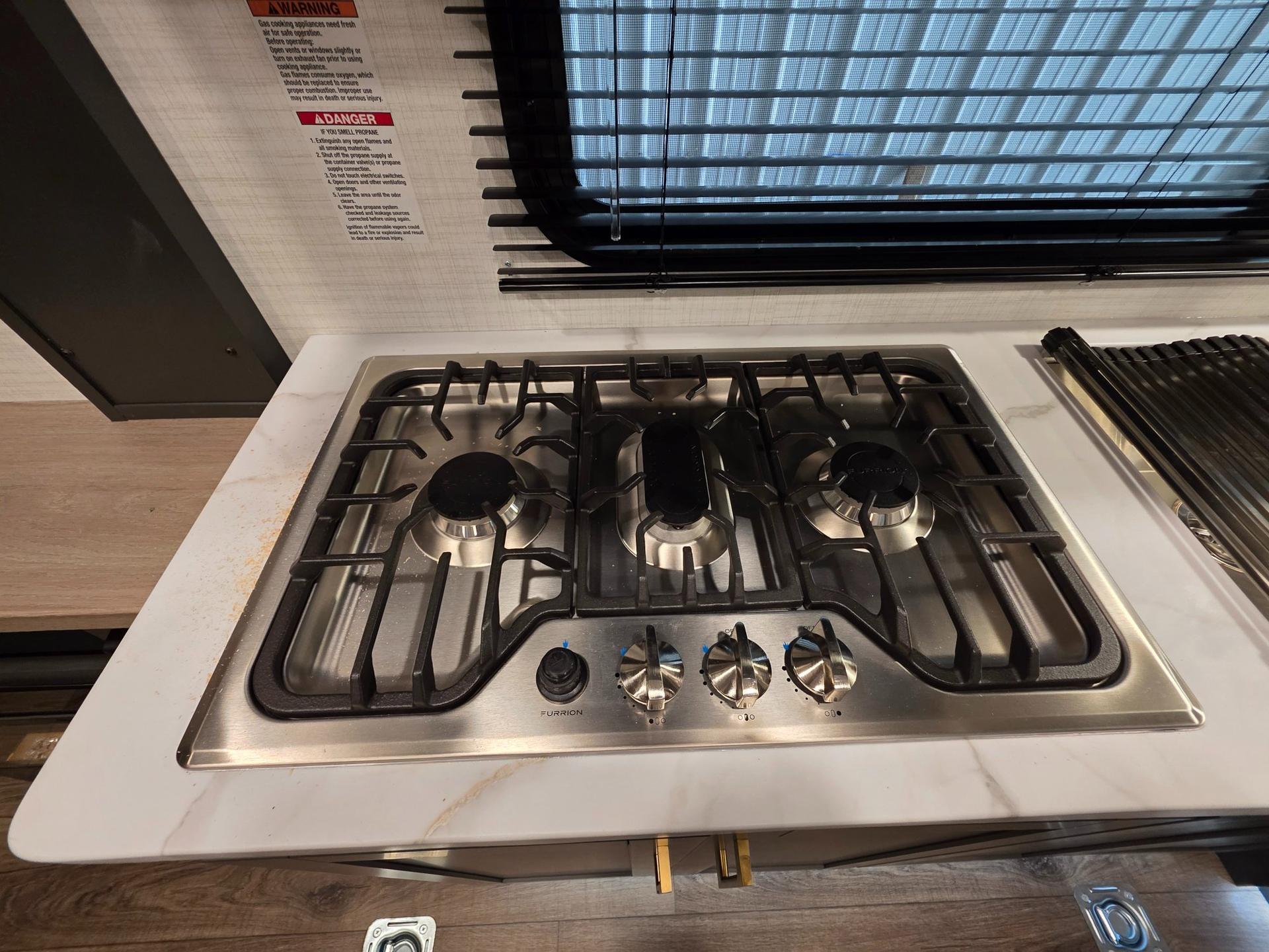 2026 Forest River 2026 Forest River XLR Boost - thumbnail 8