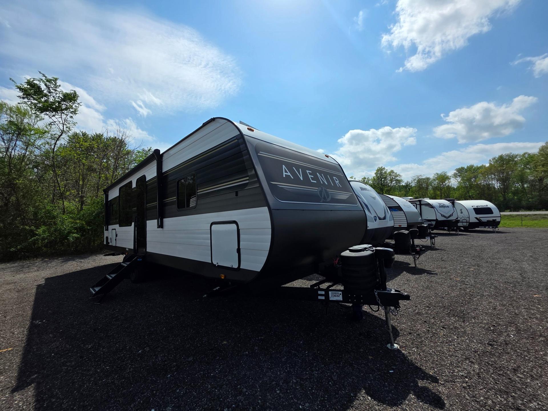 2025 Cruiser 2025 Cruiser Avenir - thumbnail 3