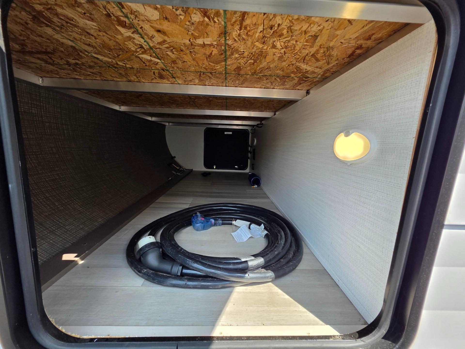 2025 Cruiser 2025 Cruiser Avenir - thumbnail 6