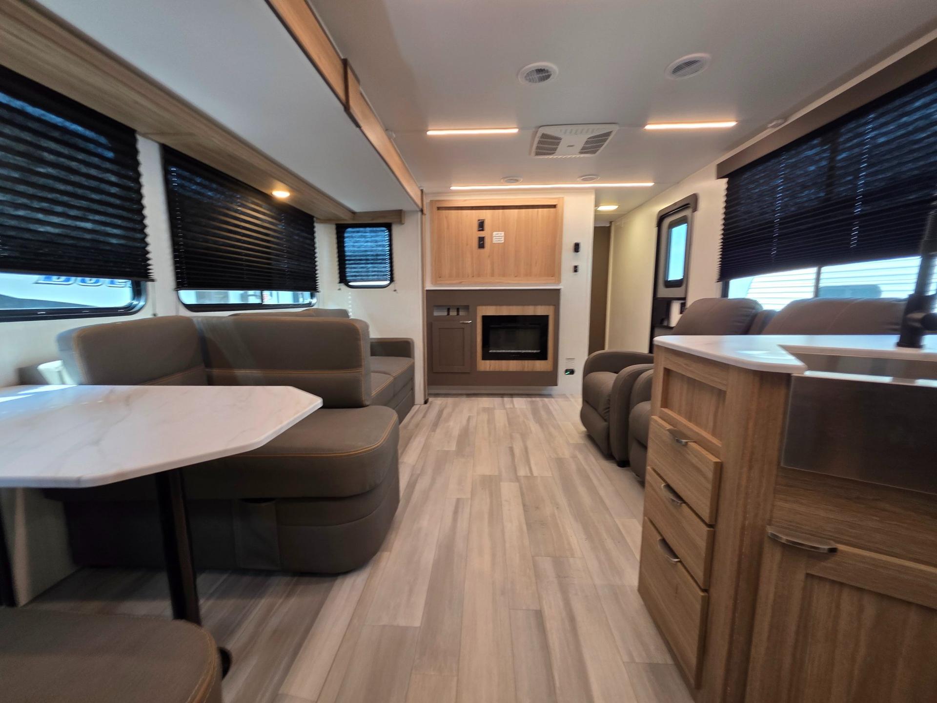 2025 Cruiser 2025 Cruiser Avenir - thumbnail 18