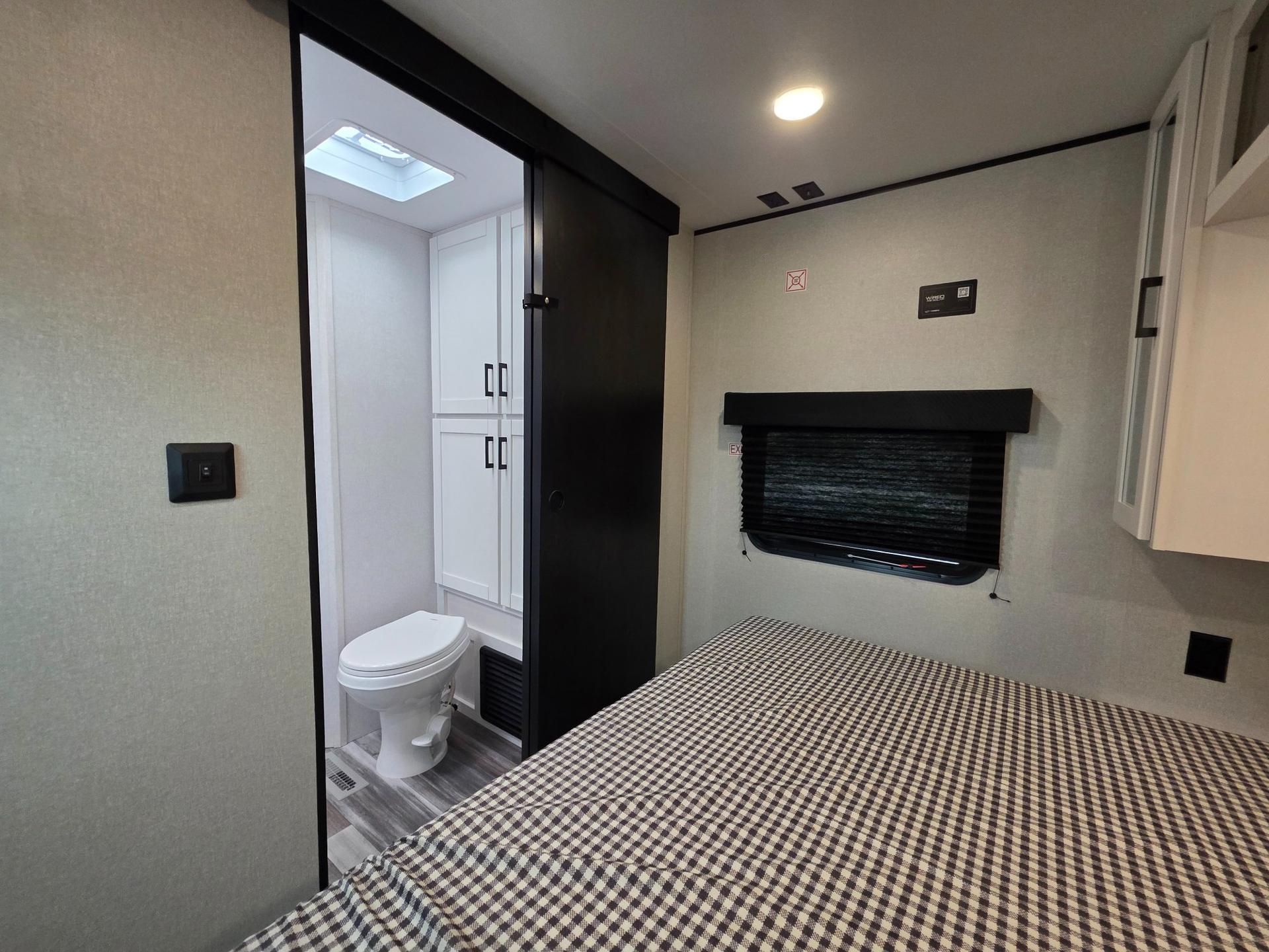 2026 Jayco 2026 Jayco Jay Flight SLX - thumbnail 33