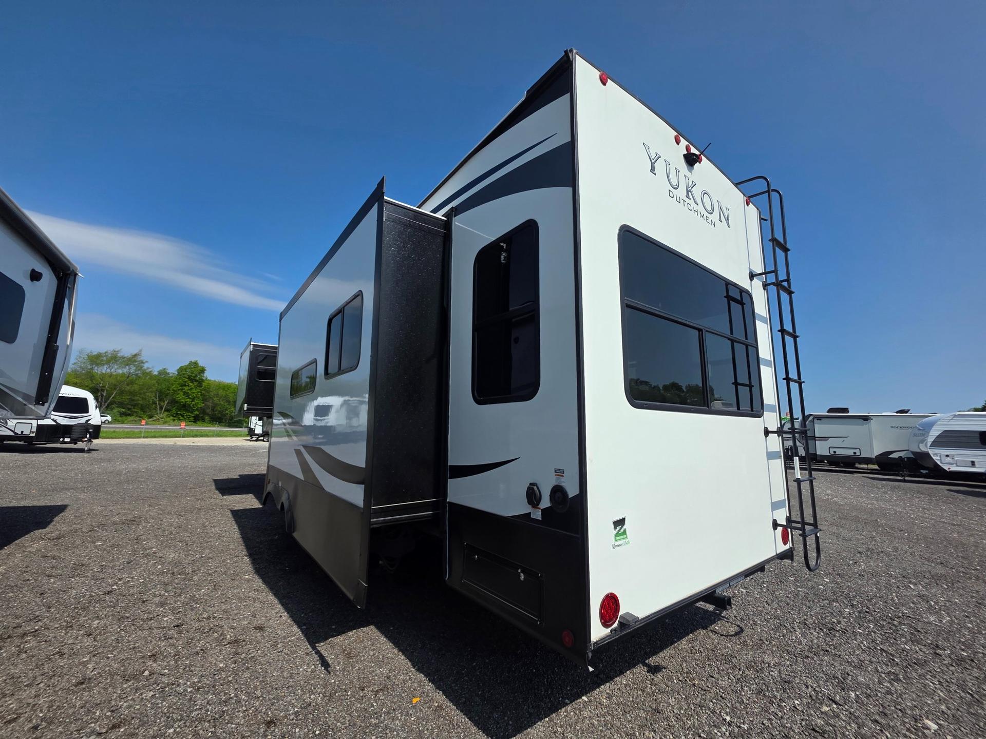 2022 Dutchmen 2022 Dutchmen Yukon - thumbnail 4