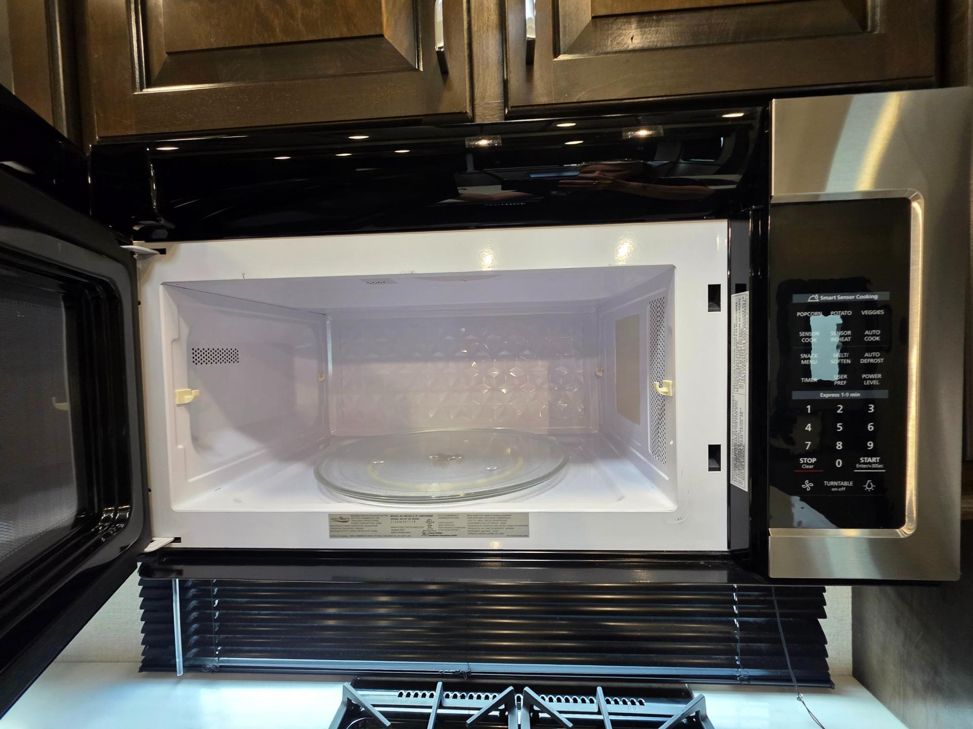 2022 Dutchmen 2022 Dutchmen Yukon - thumbnail 39