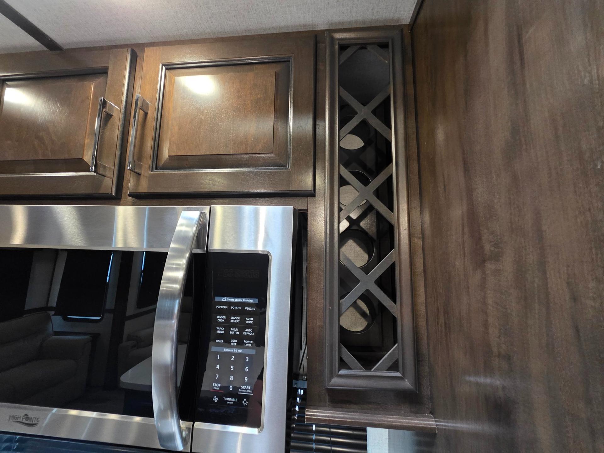 2022 Dutchmen 2022 Dutchmen Yukon - thumbnail 40