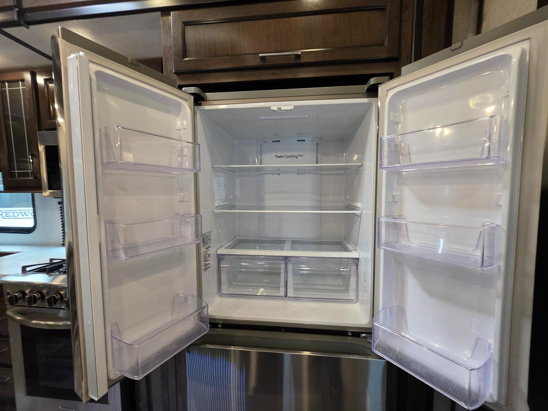 2022 Dutchmen 2022 Dutchmen Yukon - thumbnail 44