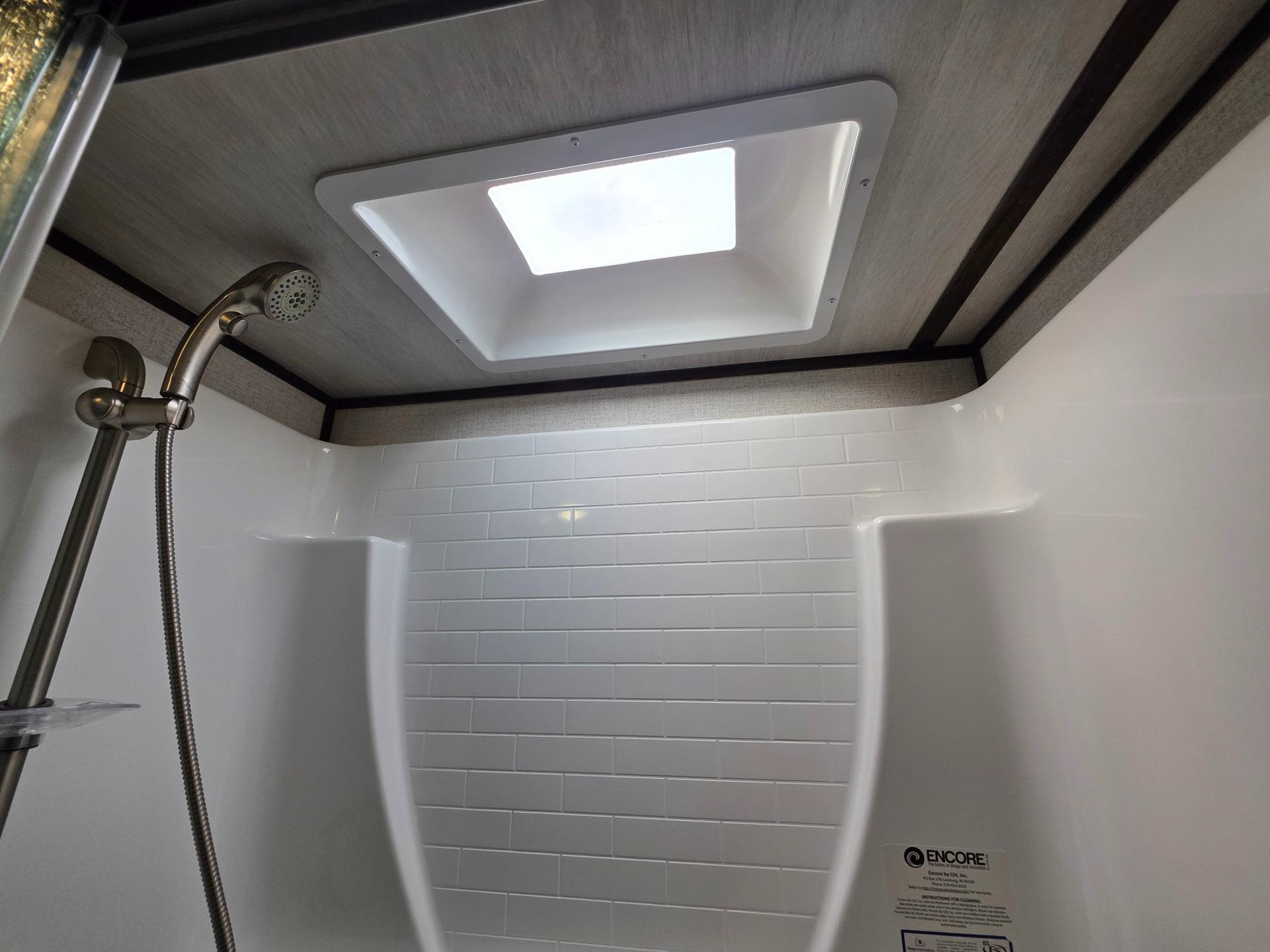 2022 Dutchmen 2022 Dutchmen Yukon - thumbnail 54