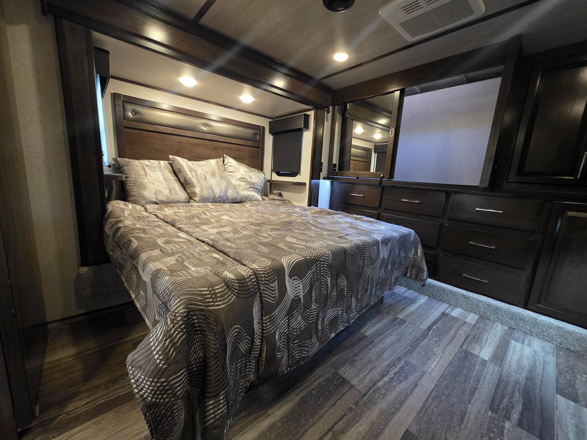 2022 Dutchmen 2022 Dutchmen Yukon - thumbnail 58