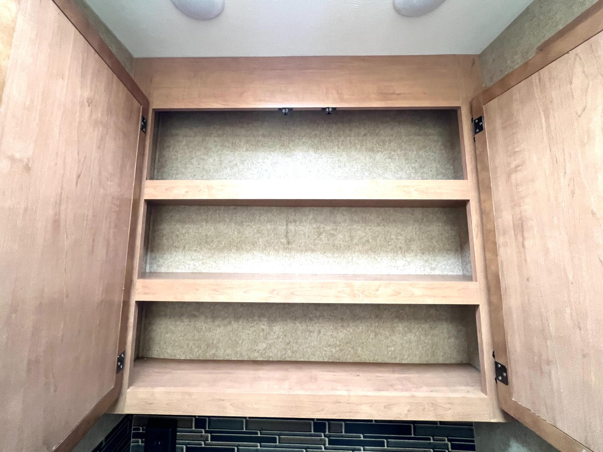 2016 Thor Motor Coach 2016 Thor Motor Coach Outlaw - thumbnail 33