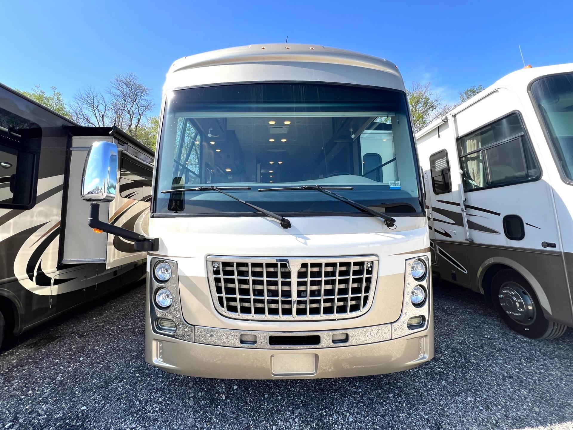 2020 NeXus RV 2020 NeXus RV Maybach - thumbnail 3