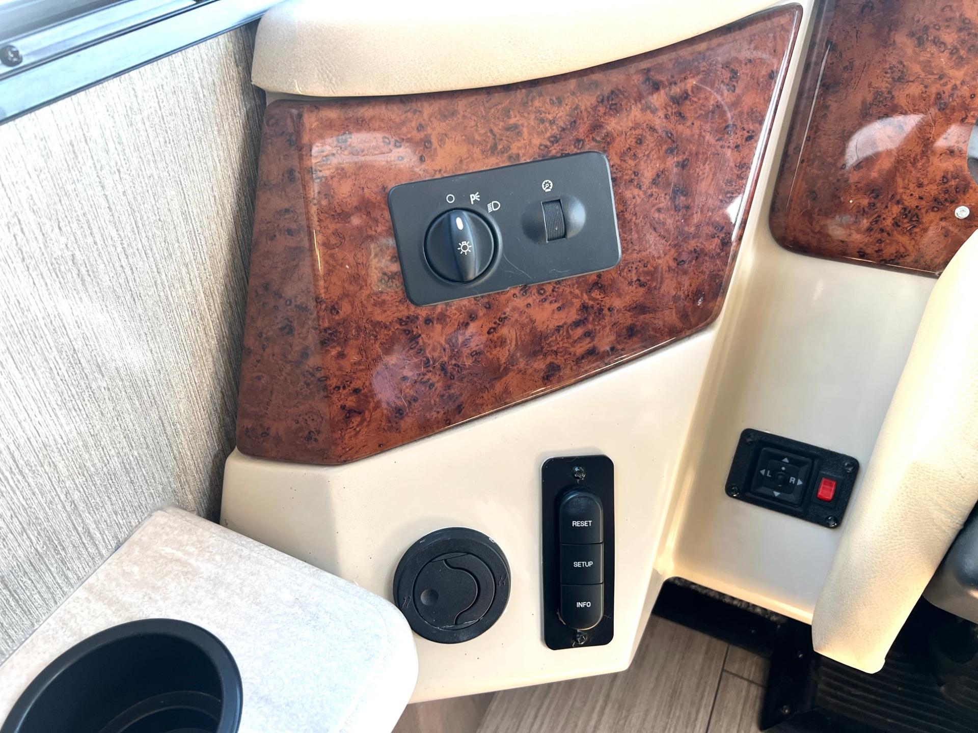 2020 NeXus RV 2020 NeXus RV Maybach - thumbnail 19