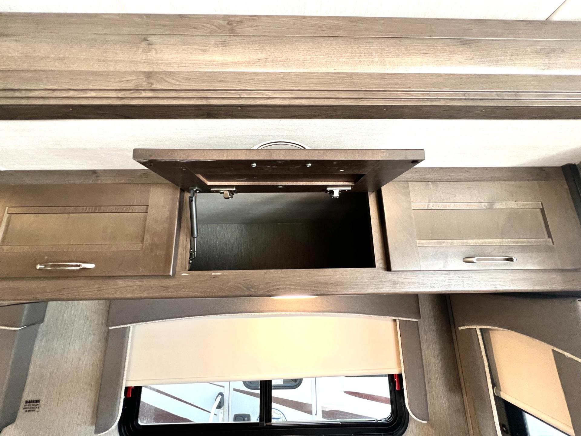 2020 NeXus RV 2020 NeXus RV Maybach - thumbnail 22