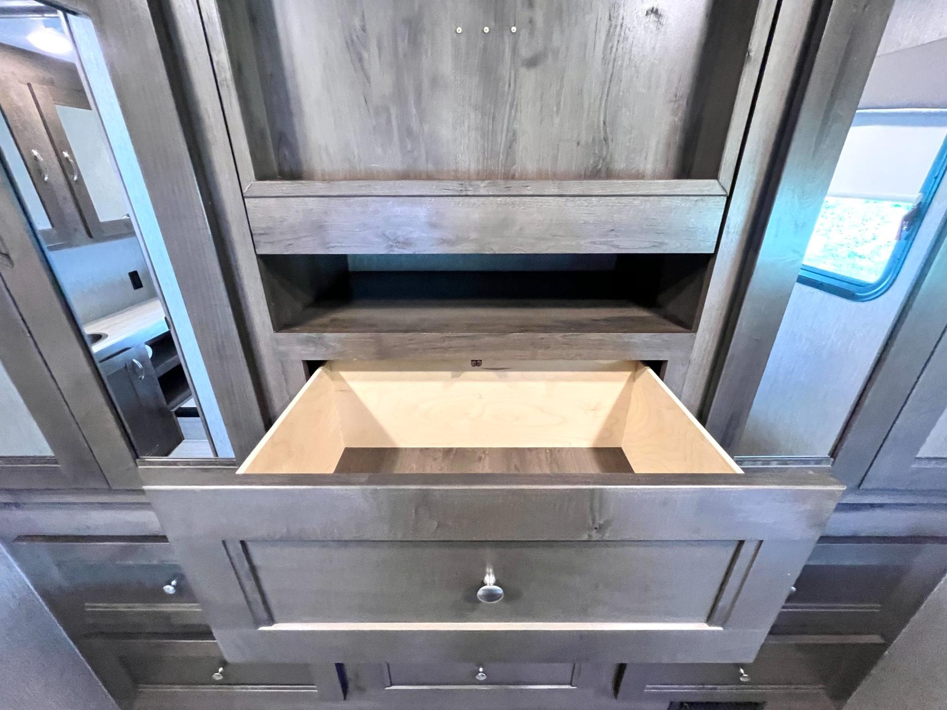 2020 NeXus RV 2020 NeXus RV Maybach - thumbnail 42