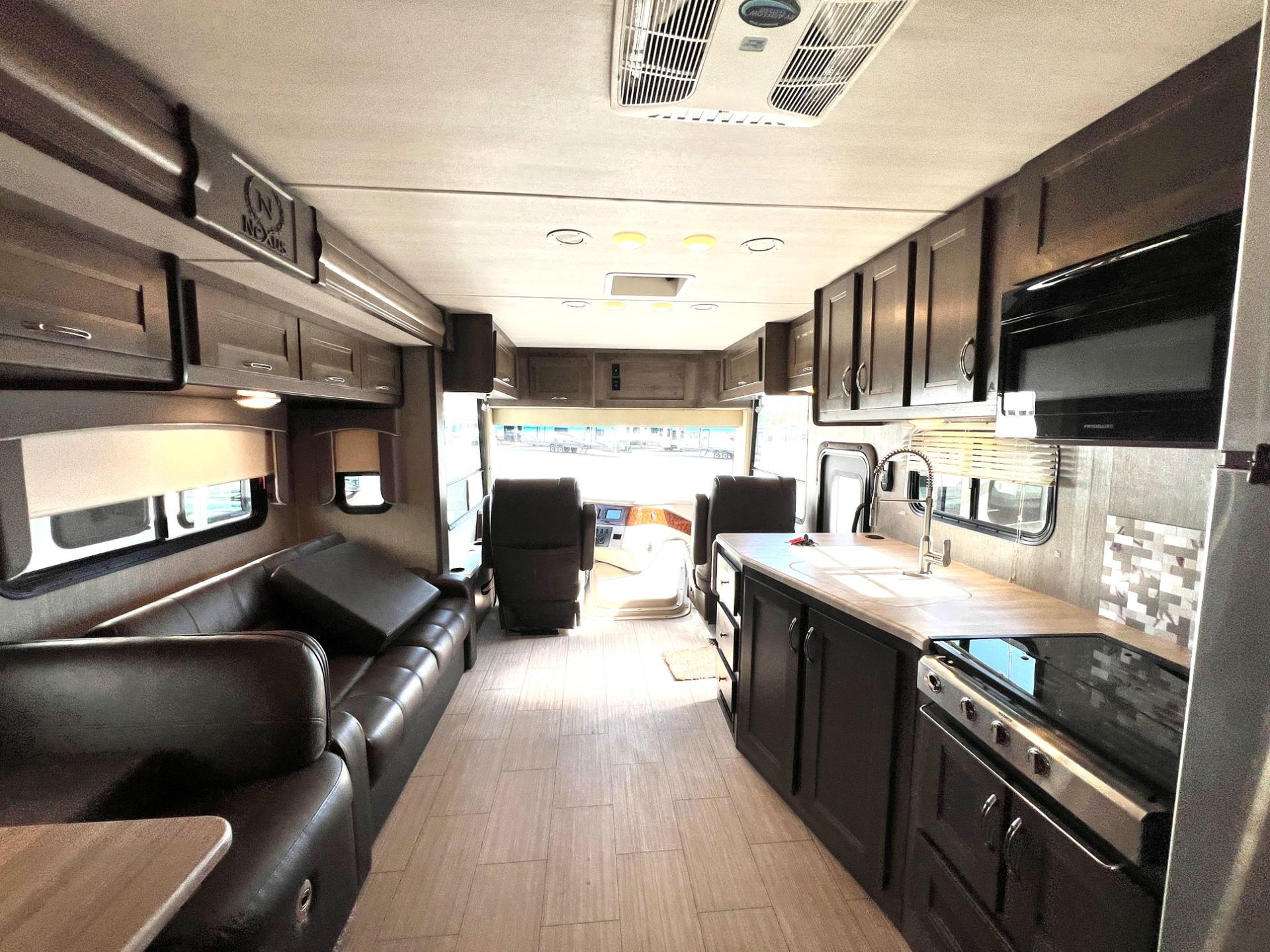 2020 NeXus RV 2020 NeXus RV Maybach - thumbnail 46