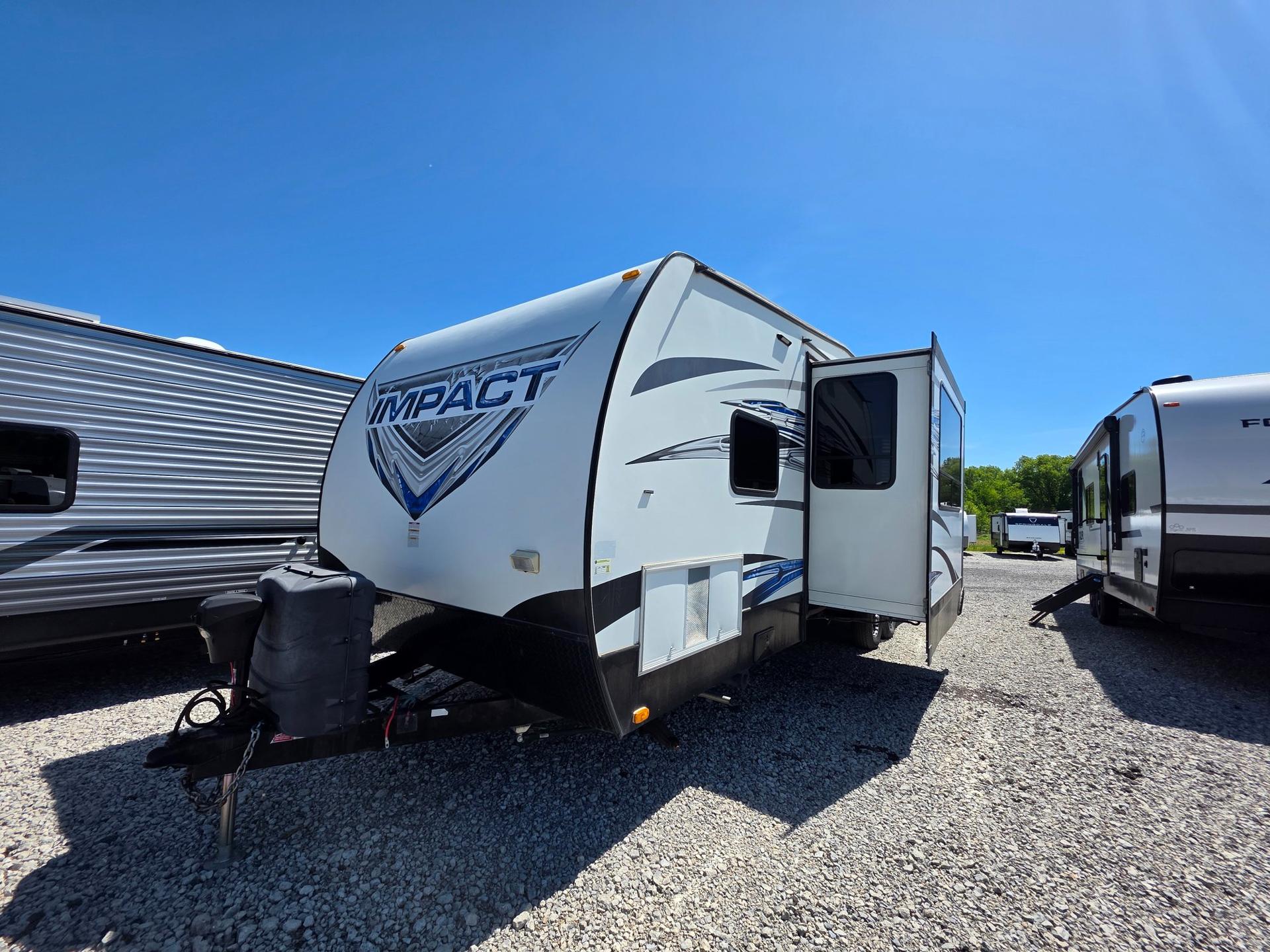 2015 Keystone 2015 Keystone Impact - thumbnail 3