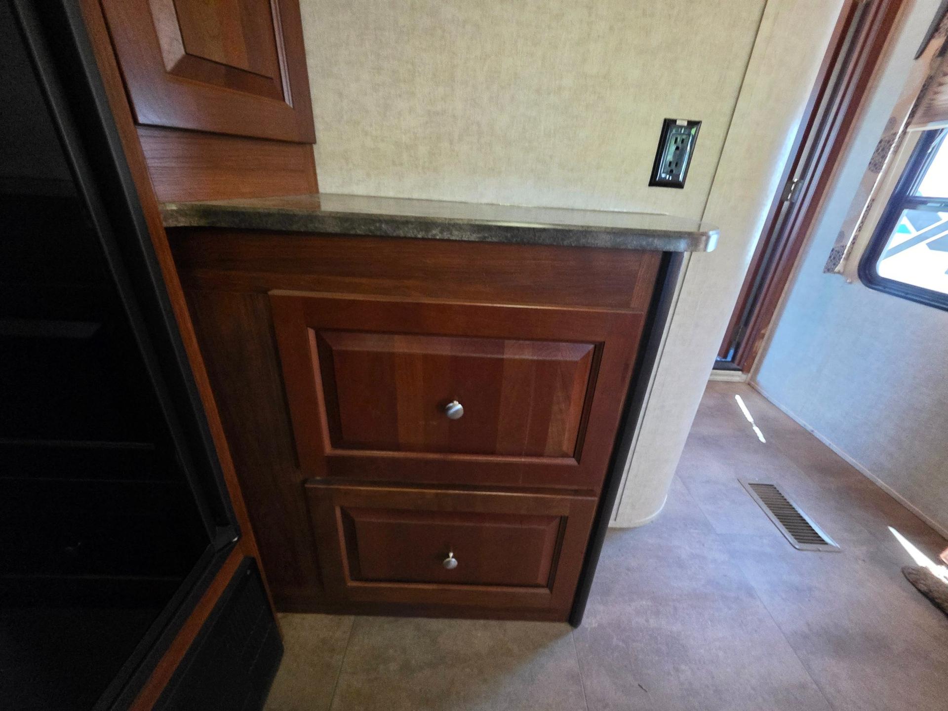 2015 Keystone 2015 Keystone Impact - thumbnail 30