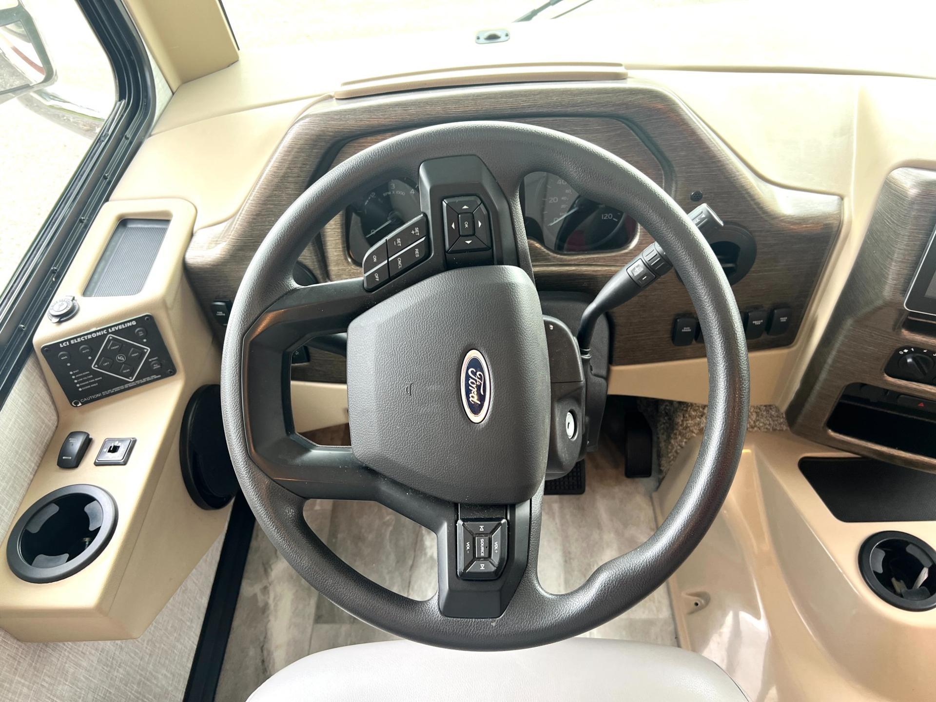 2020 Thor Motor Coach 2020 Thor Motor Coach Windsport - thumbnail 19