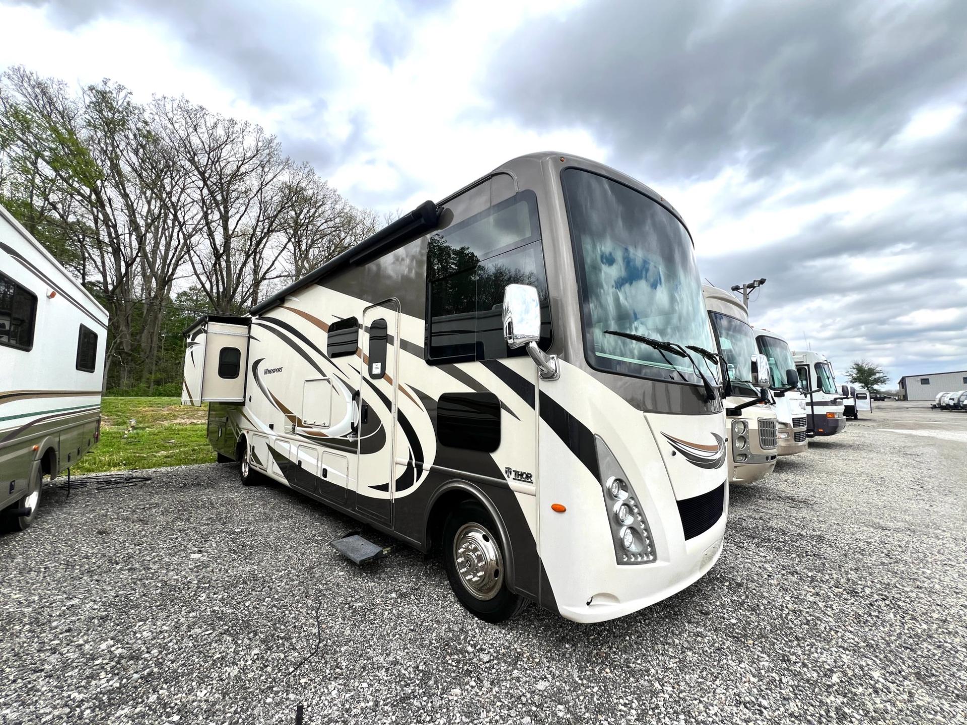 2019 Thor Motor Coach 2019 Thor Motor Coach Windsport - thumbnail 3