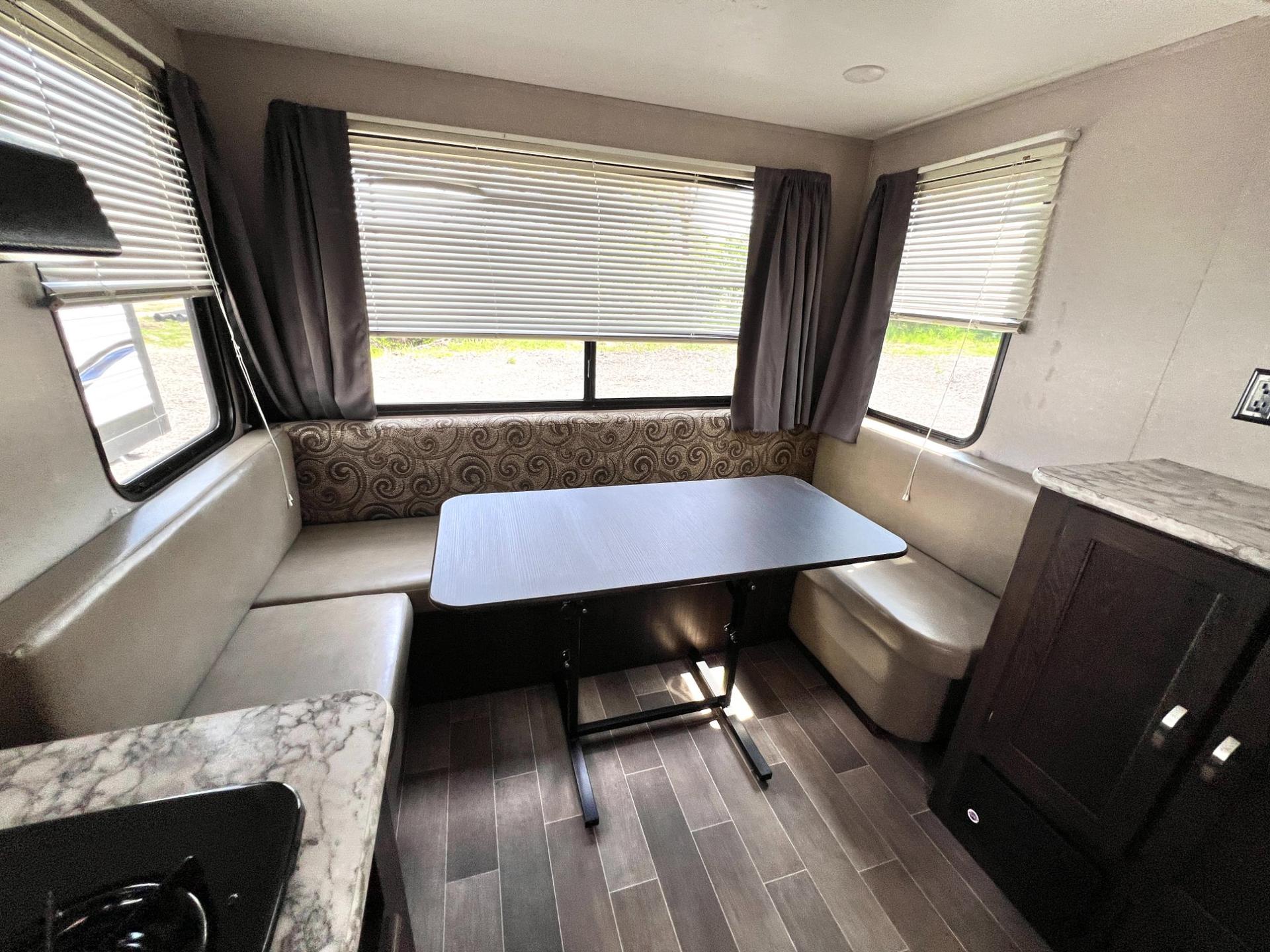 2022 Keystone 2022 Keystone Springdale Mini - thumbnail 15