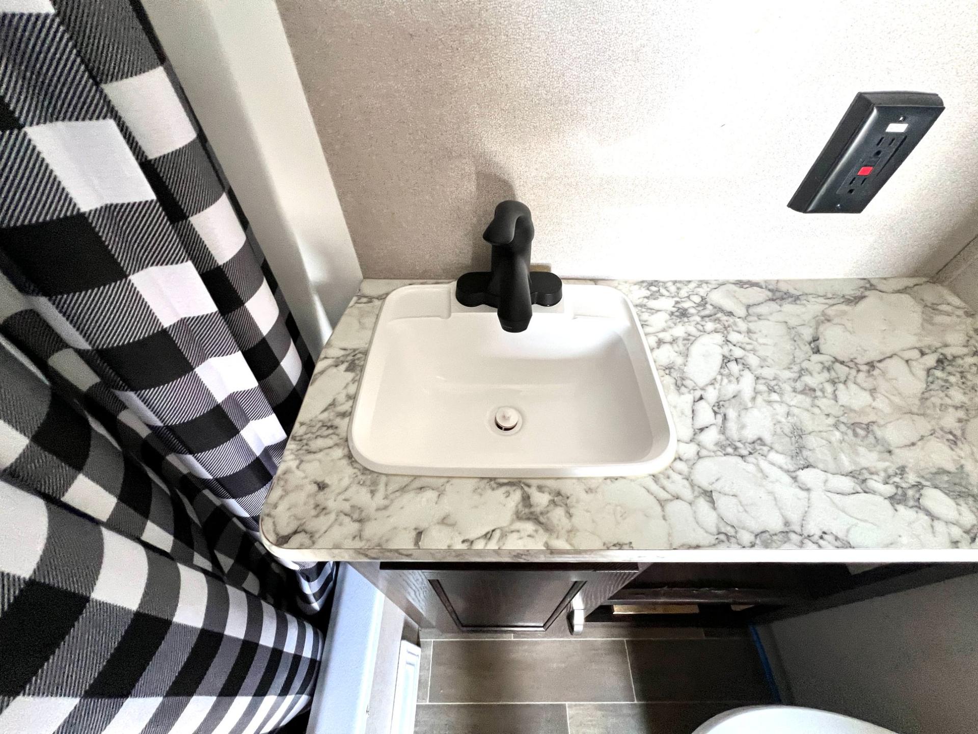 2022 Keystone 2022 Keystone Springdale Mini - thumbnail 21