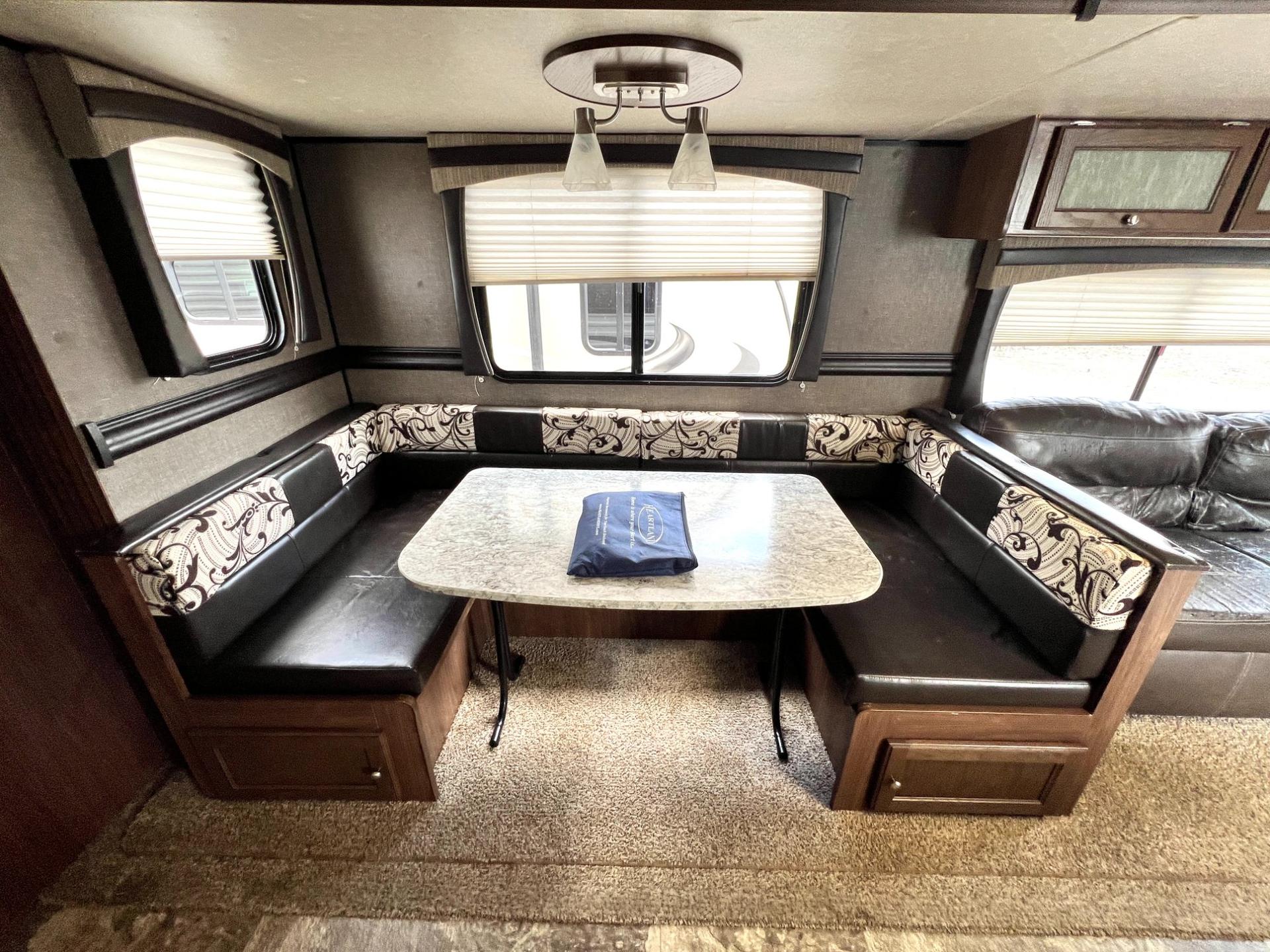 2017 Heartland 2017 Heartland Prowler - thumbnail 23