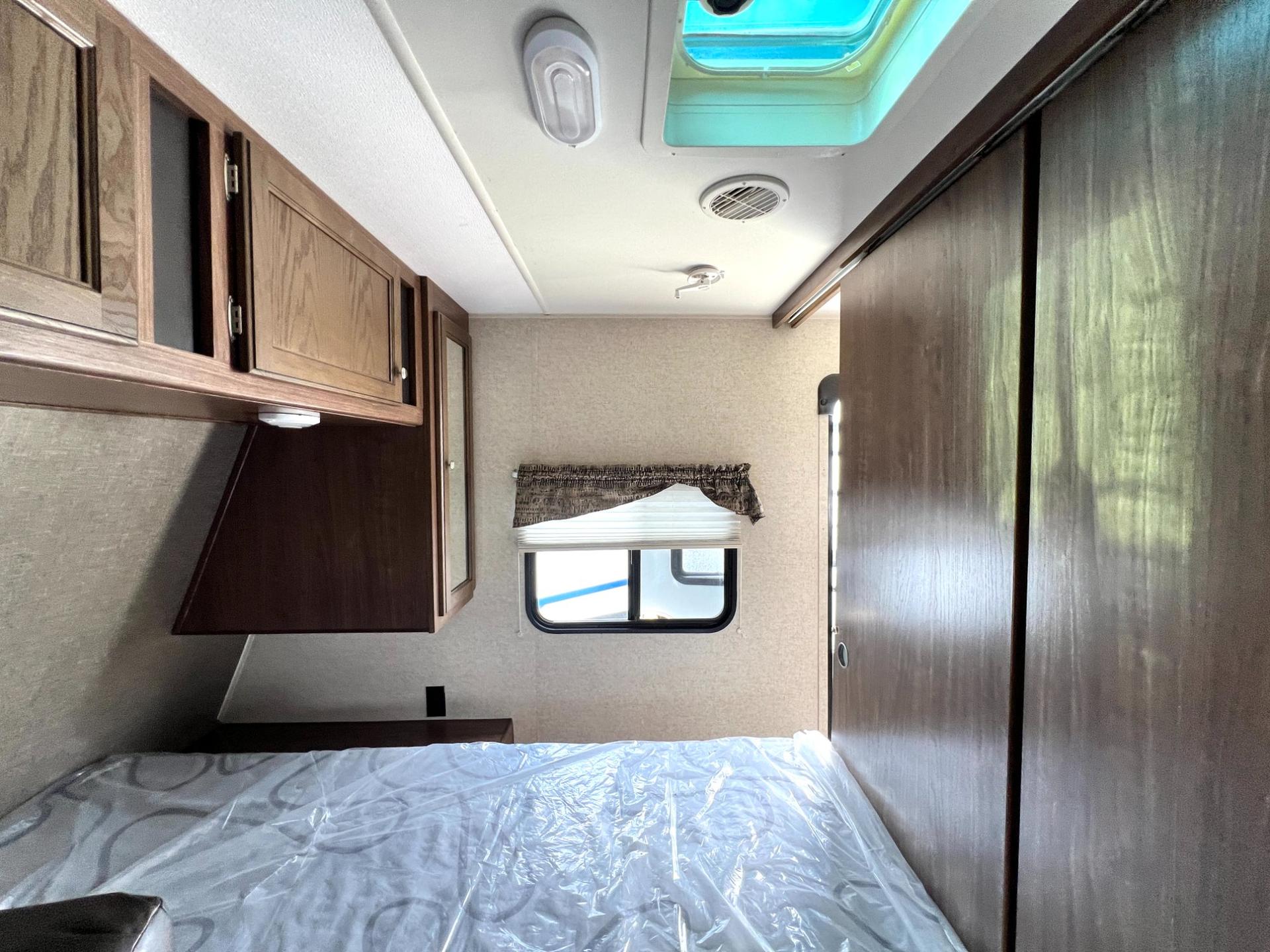 2017 Heartland 2017 Heartland Prowler - thumbnail 29