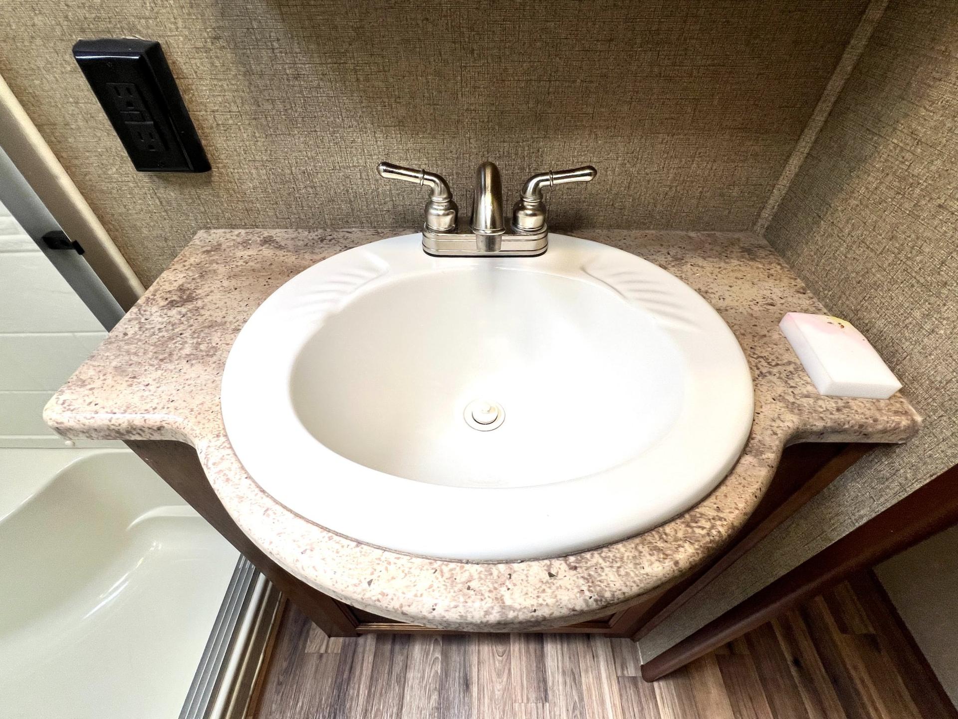 2018 Coachmen 2018 Coachmen Chaparral - thumbnail 41