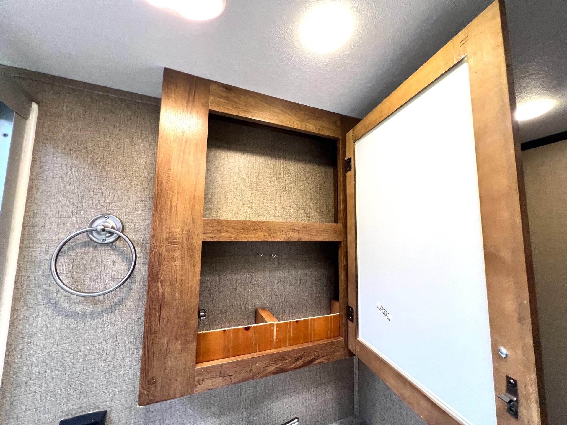 2018 Coachmen 2018 Coachmen Chaparral - thumbnail 40