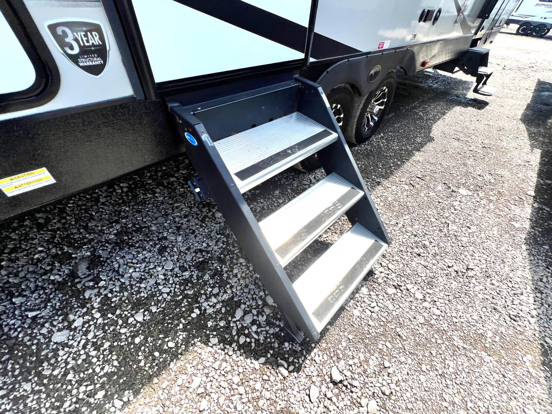 2022 Cruiser 2022 Cruiser Twilight Signature - thumbnail 9