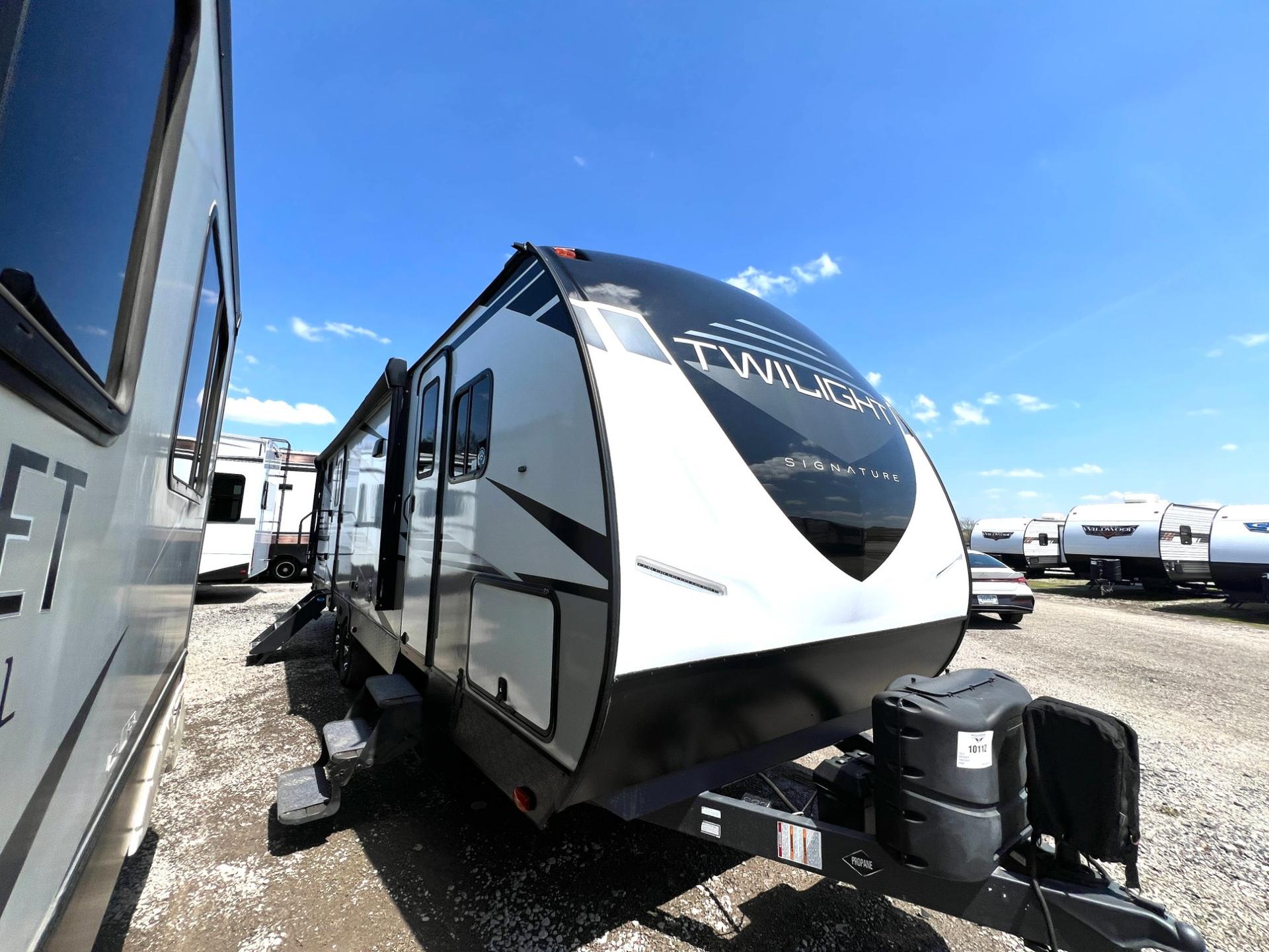 2022 Cruiser Twilight Signature TWS 2800