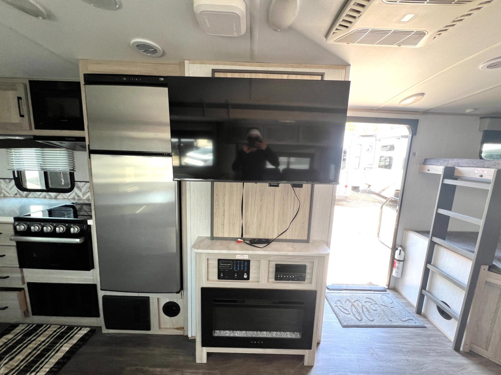 2022 Cruiser 2022 Cruiser Twilight Signature - thumbnail 12