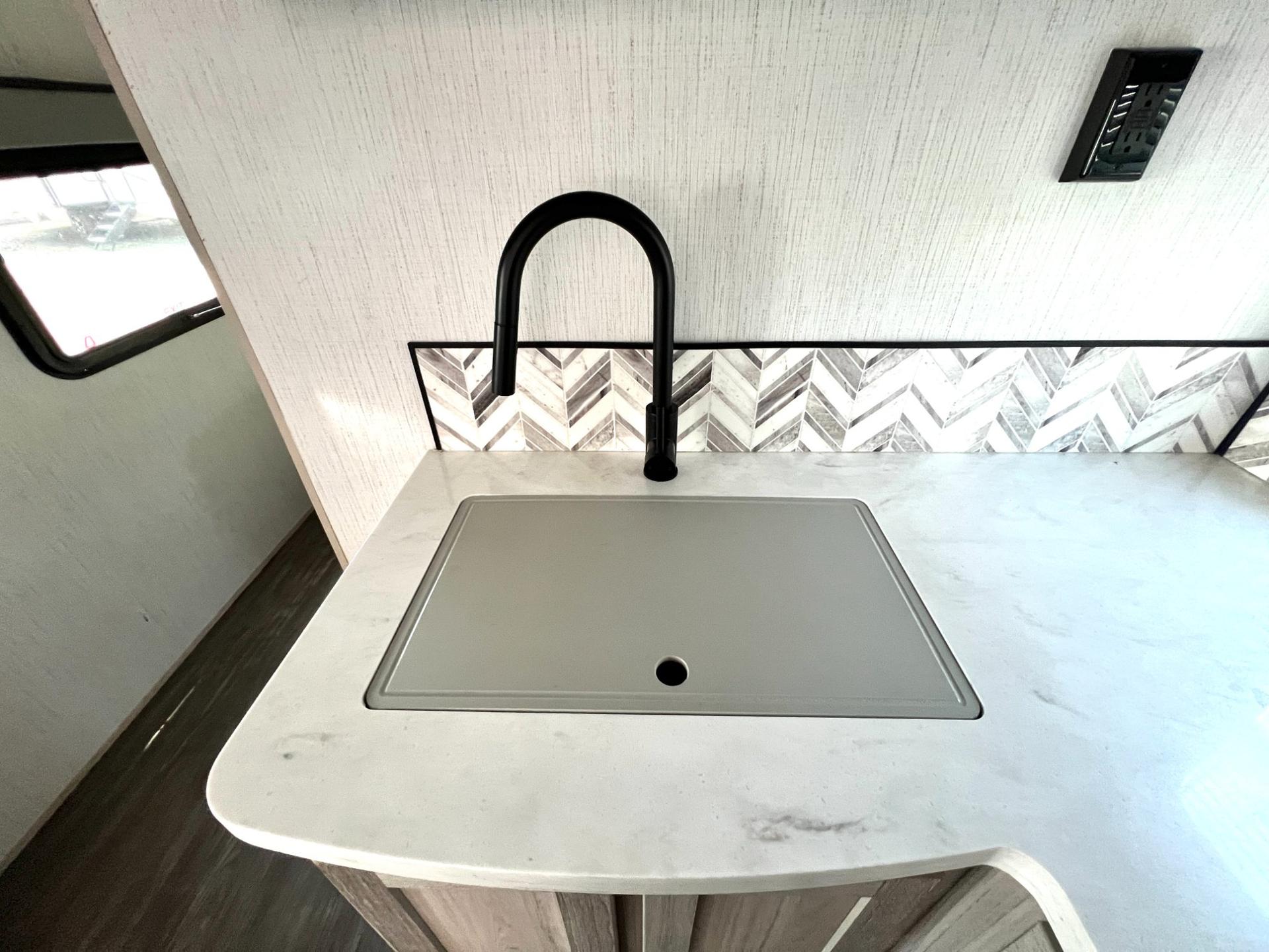 2022 Cruiser 2022 Cruiser Twilight Signature - thumbnail 20