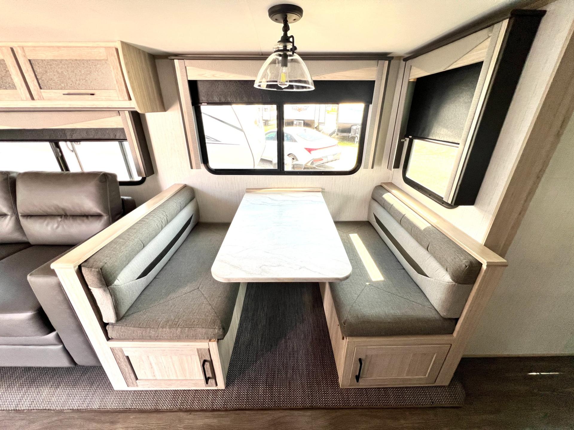 2022 Cruiser 2022 Cruiser Twilight Signature - thumbnail 22