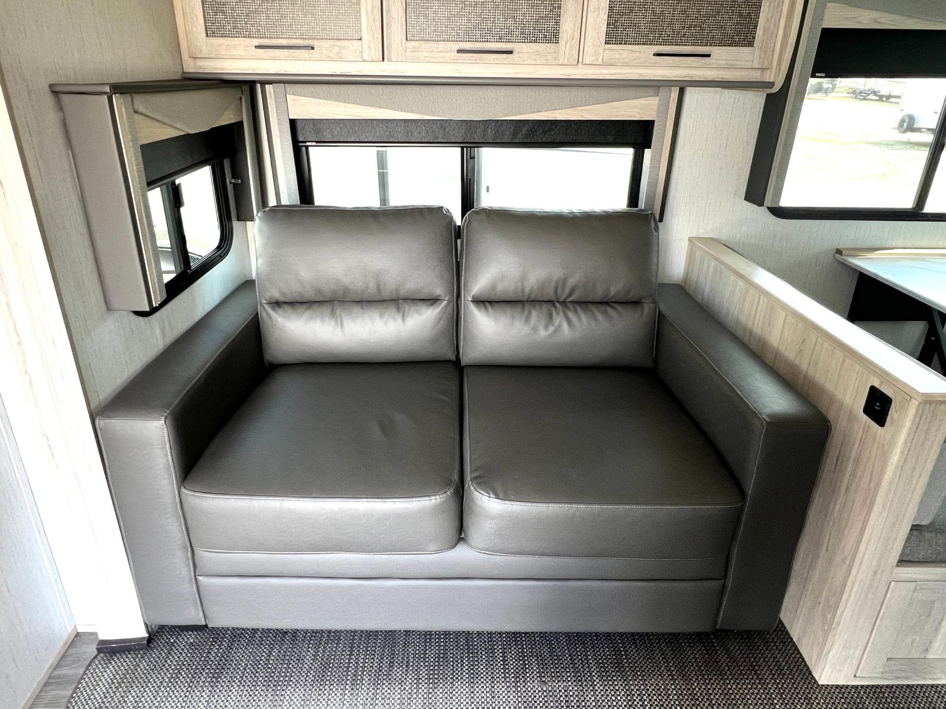 2022 Cruiser 2022 Cruiser Twilight Signature - thumbnail 23