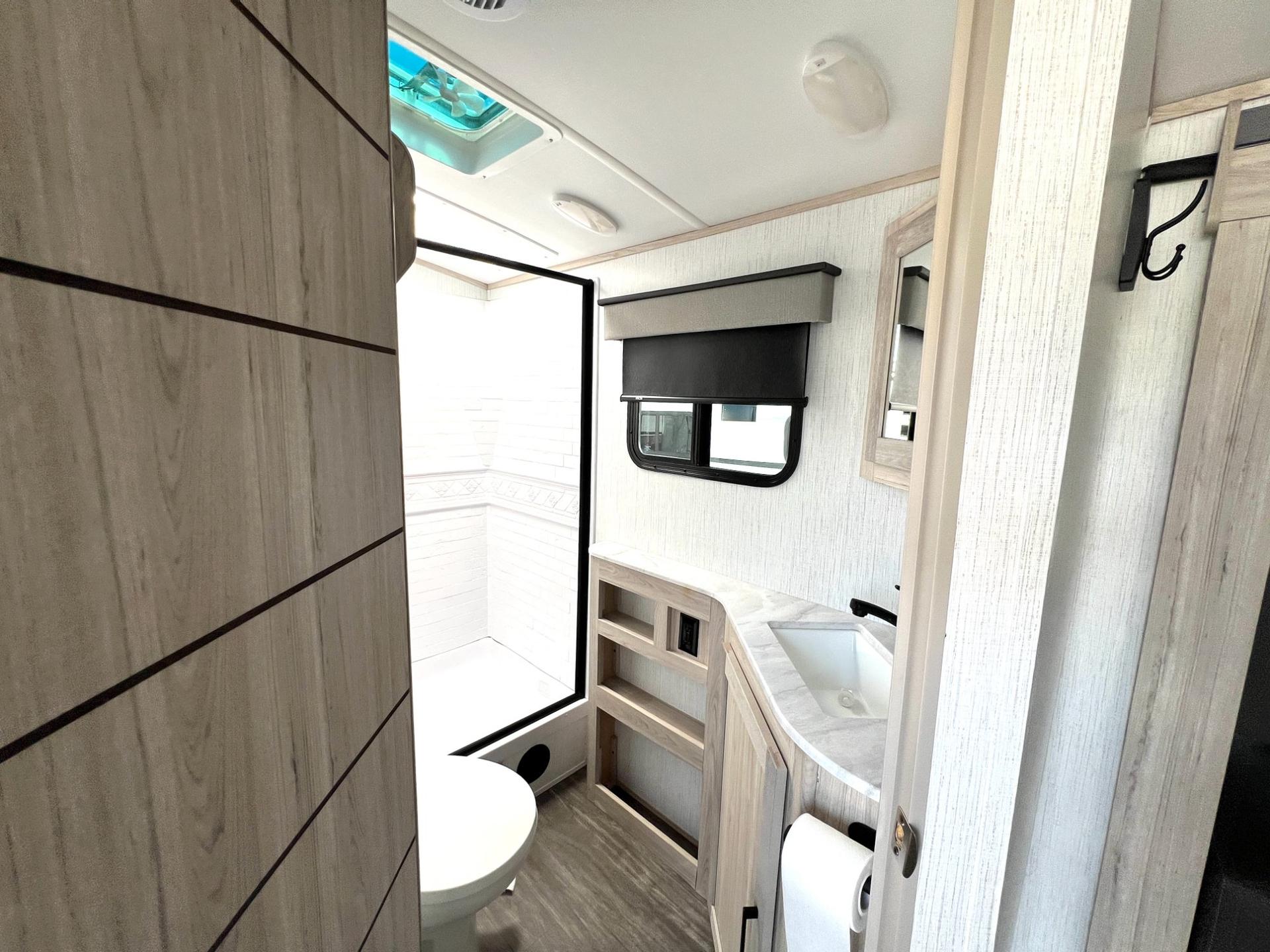 2022 Cruiser 2022 Cruiser Twilight Signature - thumbnail 29