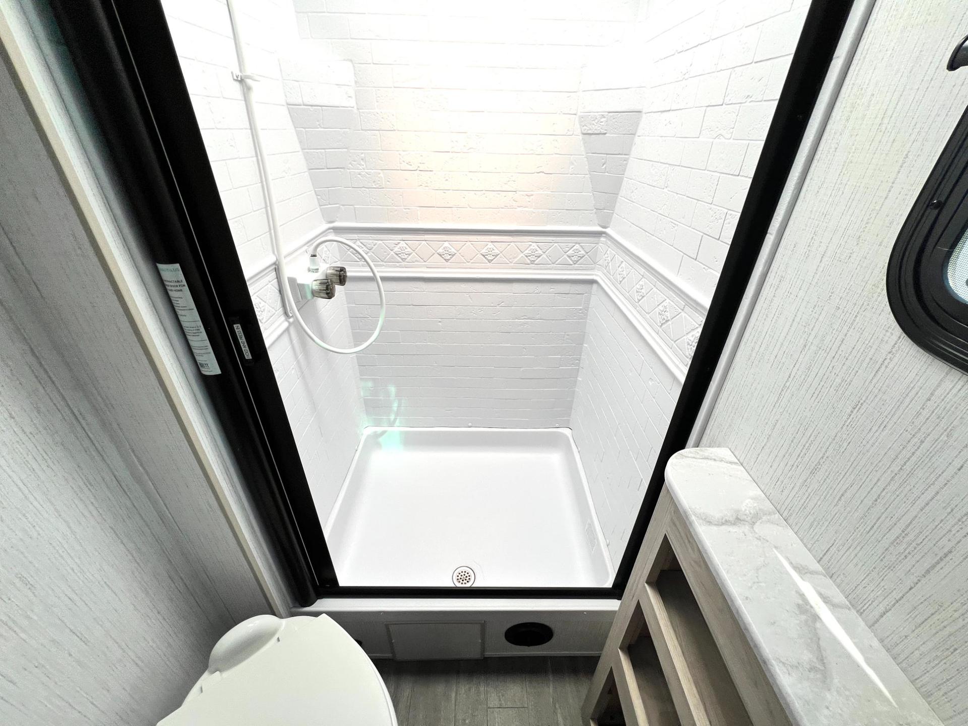 2022 Cruiser 2022 Cruiser Twilight Signature - thumbnail 32