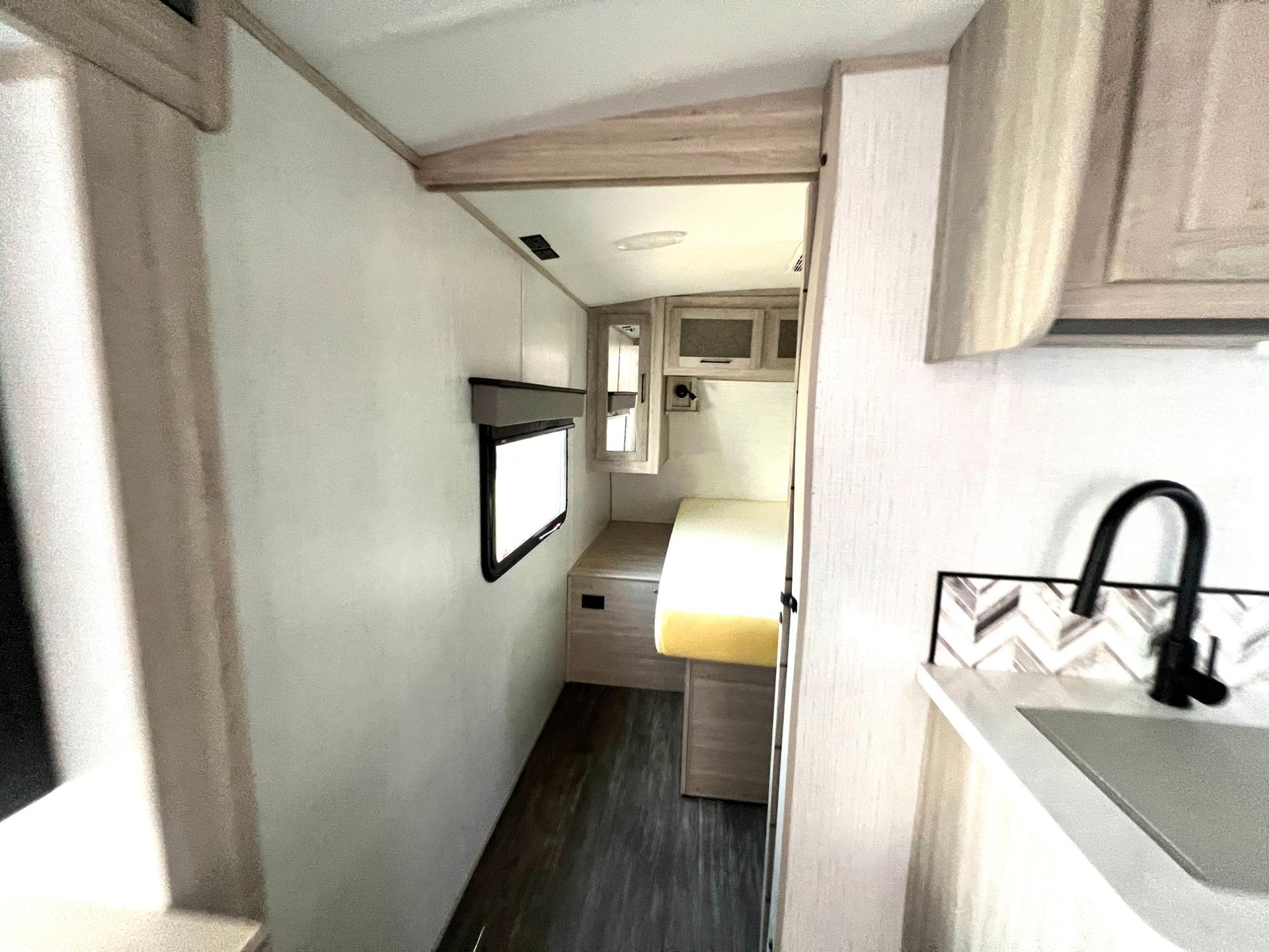 2022 Cruiser 2022 Cruiser Twilight Signature - thumbnail 37