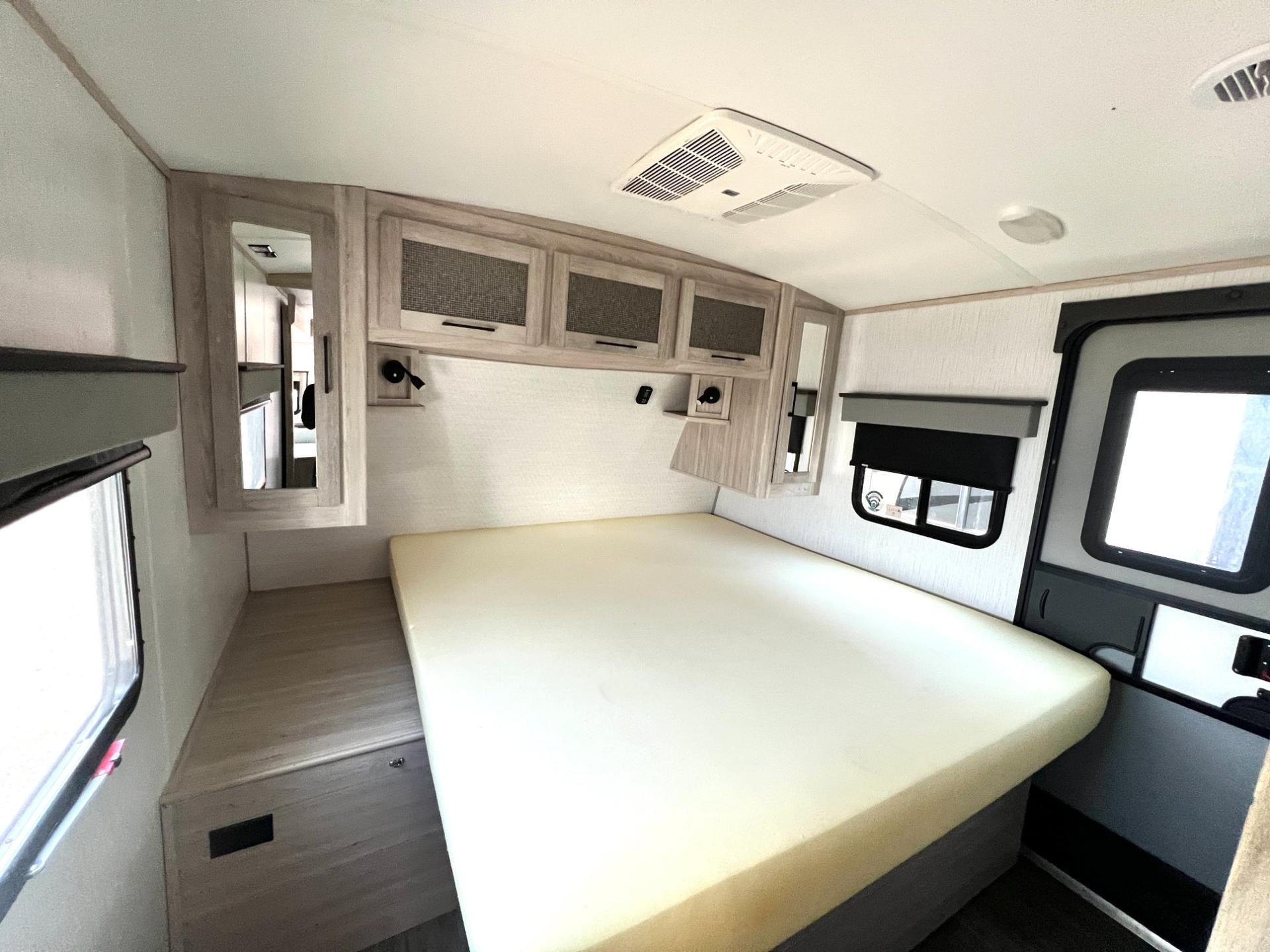 2022 Cruiser 2022 Cruiser Twilight Signature - thumbnail 38