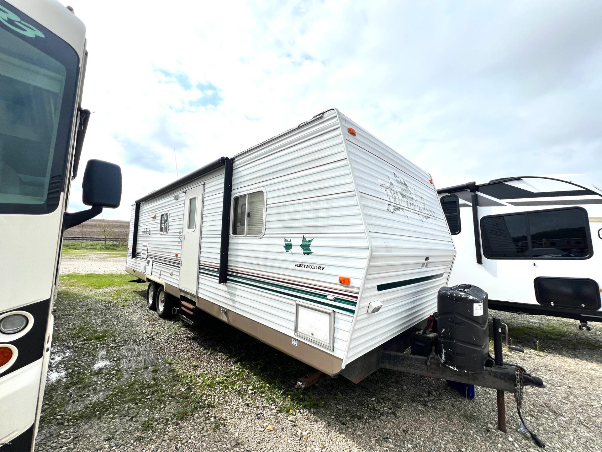 2002 Fleetwood Wilderness 31G